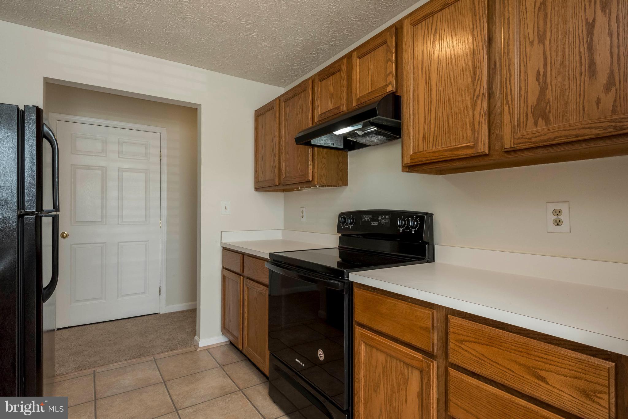 PINEY ORCHARD - Residential Lease