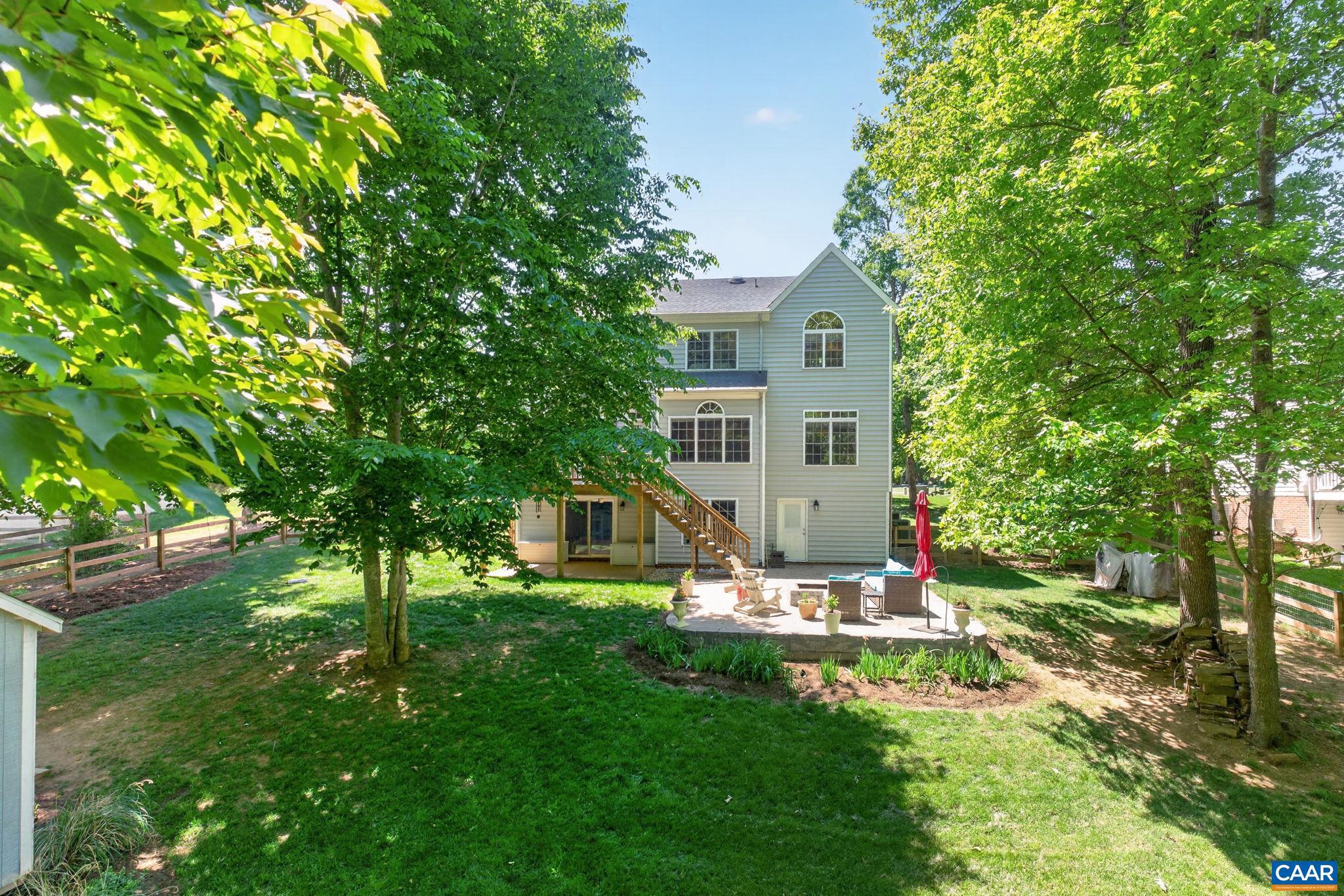 SYCAMORE SQUARE - Residential