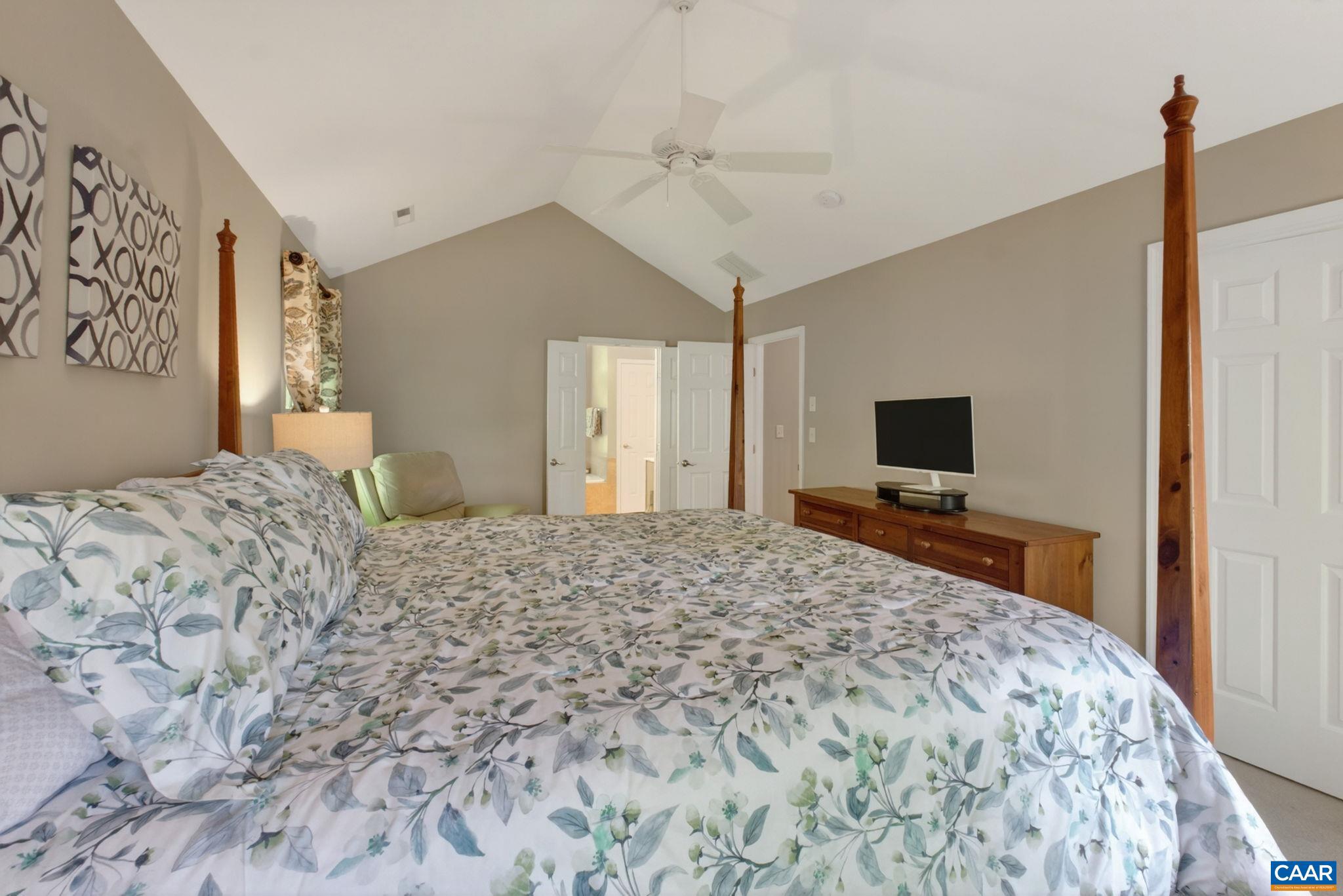 SYCAMORE SQUARE - Residential