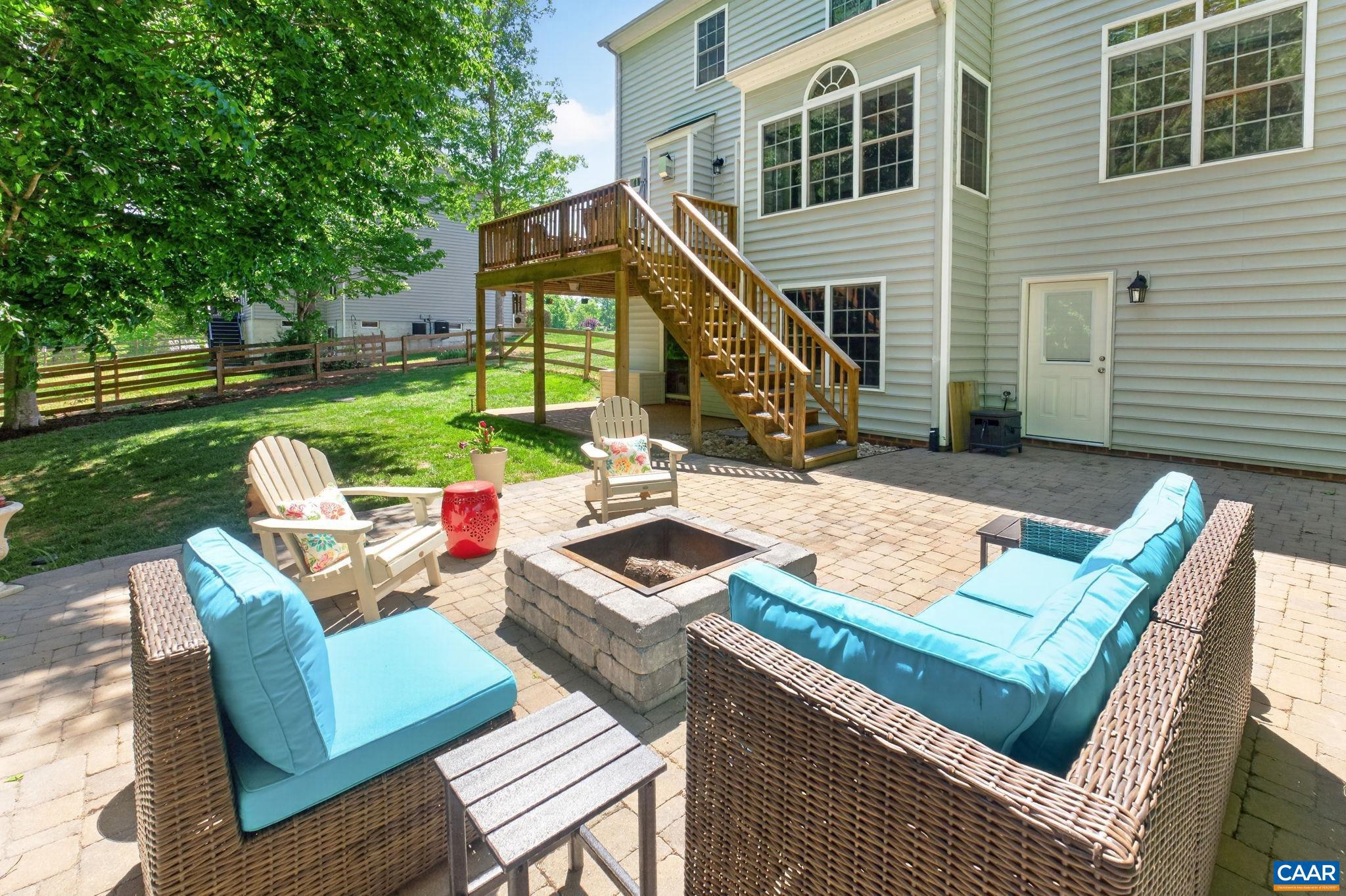 SYCAMORE SQUARE - Residential