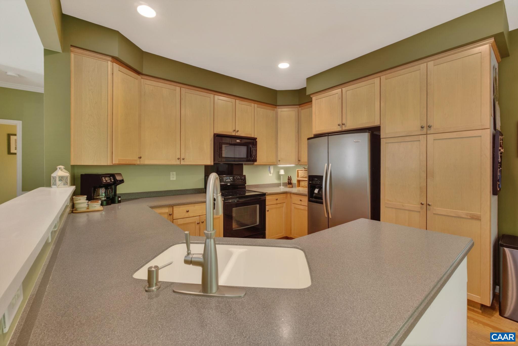 SYCAMORE SQUARE - Residential
