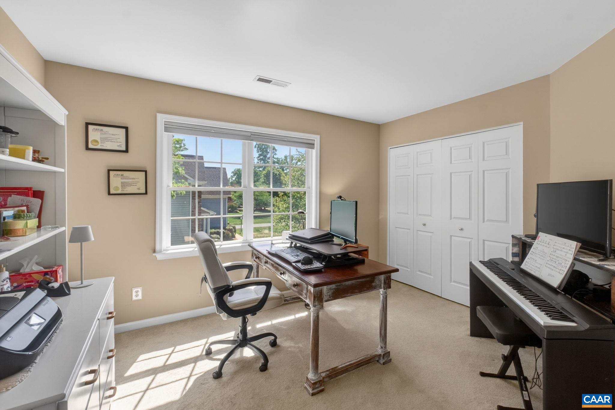 SYCAMORE SQUARE - Residential