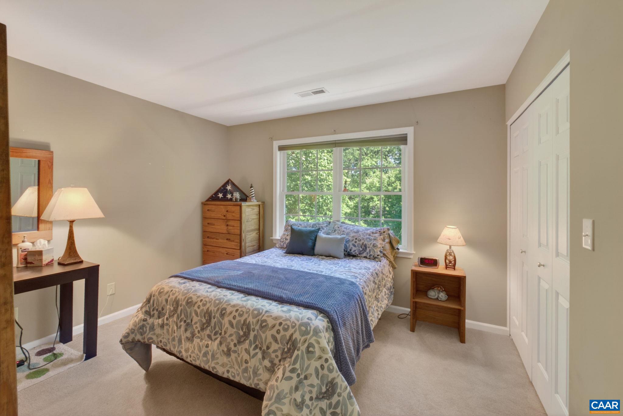SYCAMORE SQUARE - Residential