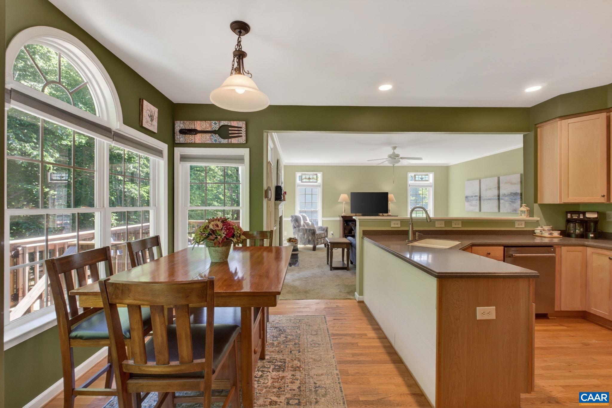 SYCAMORE SQUARE - Residential