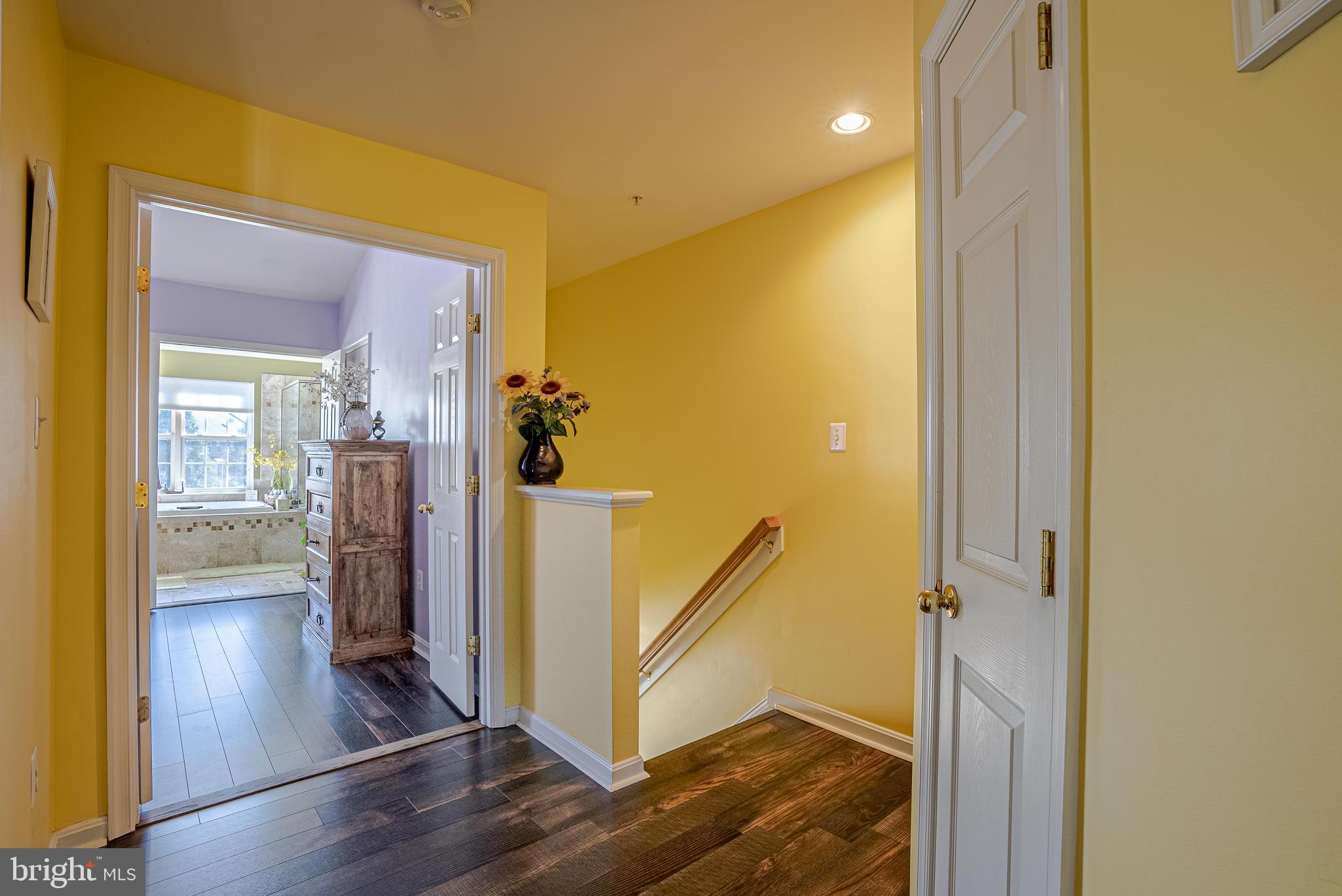 NORTH CROSSING - Residential