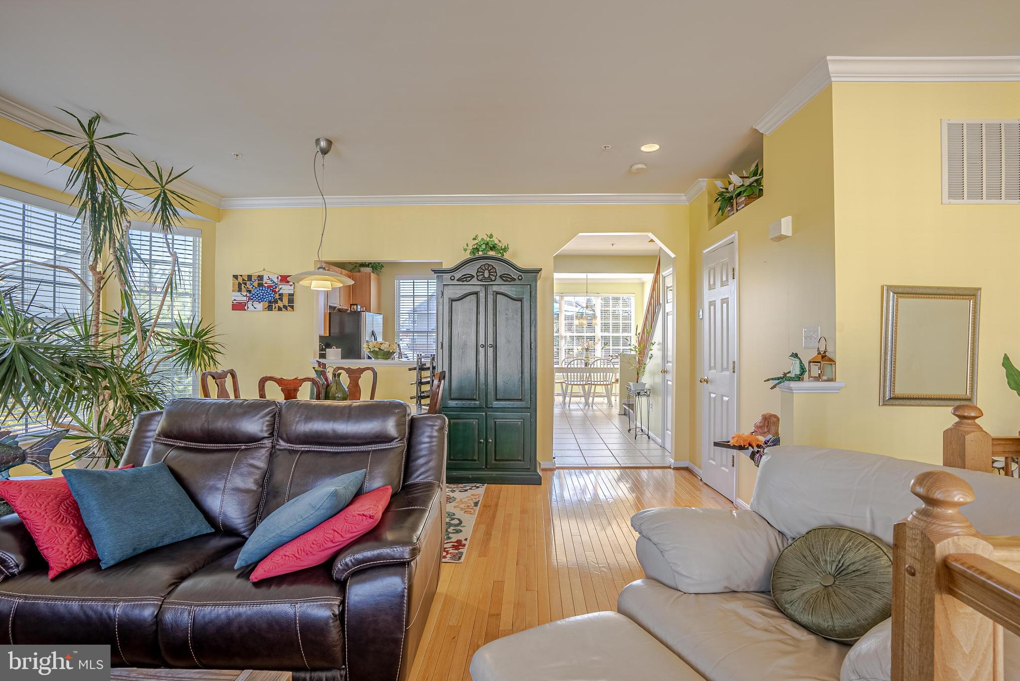 NORTH CROSSING - Residential