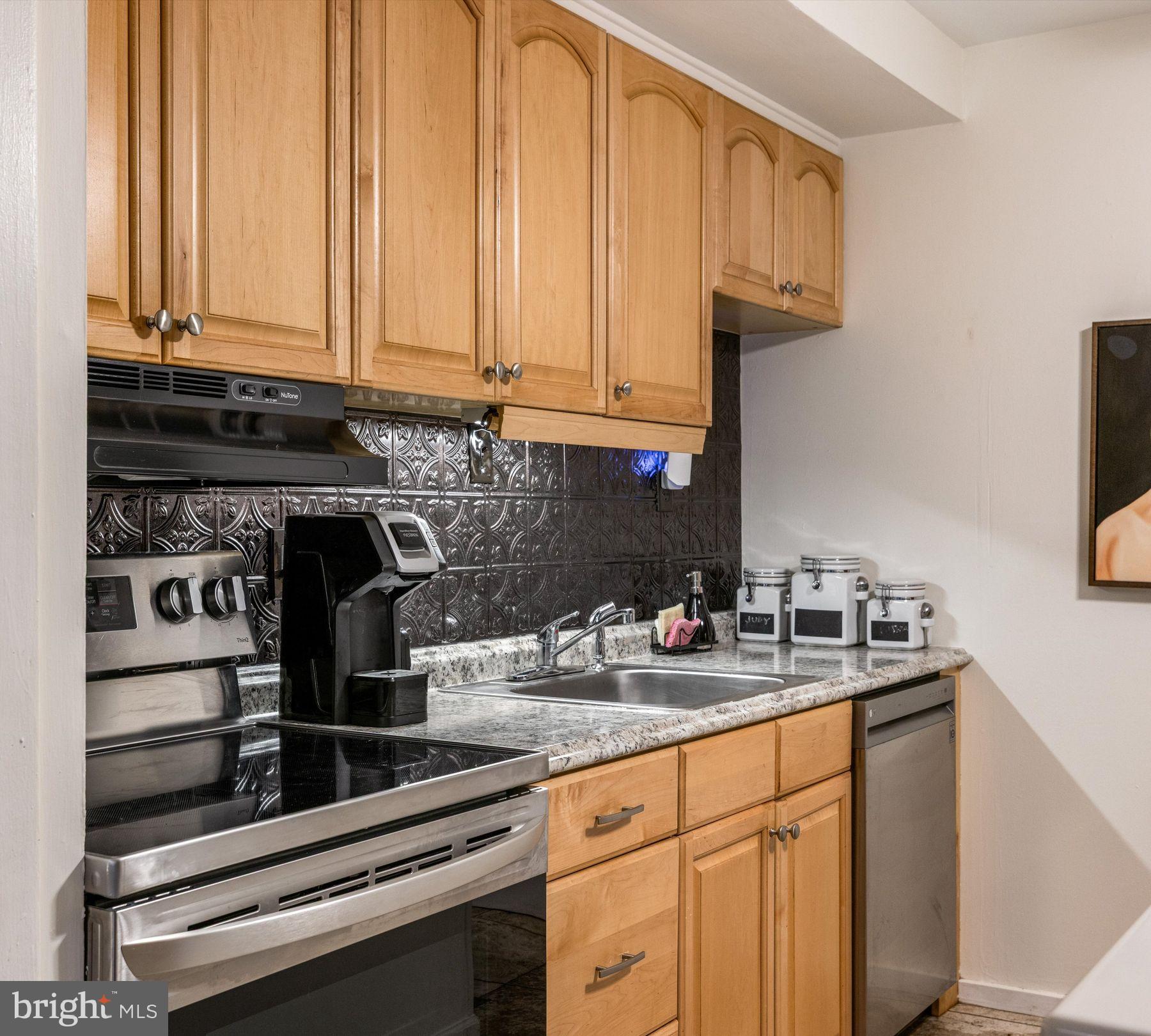 VILLAGE II - Residential