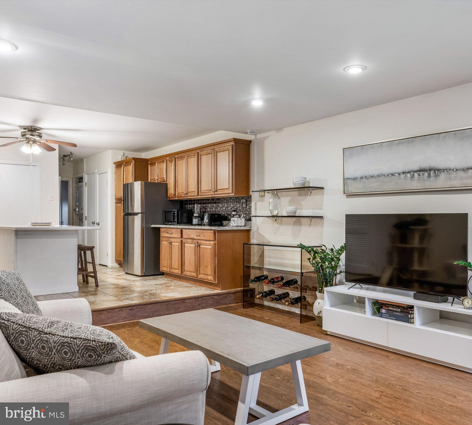 VILLAGE II - Residential