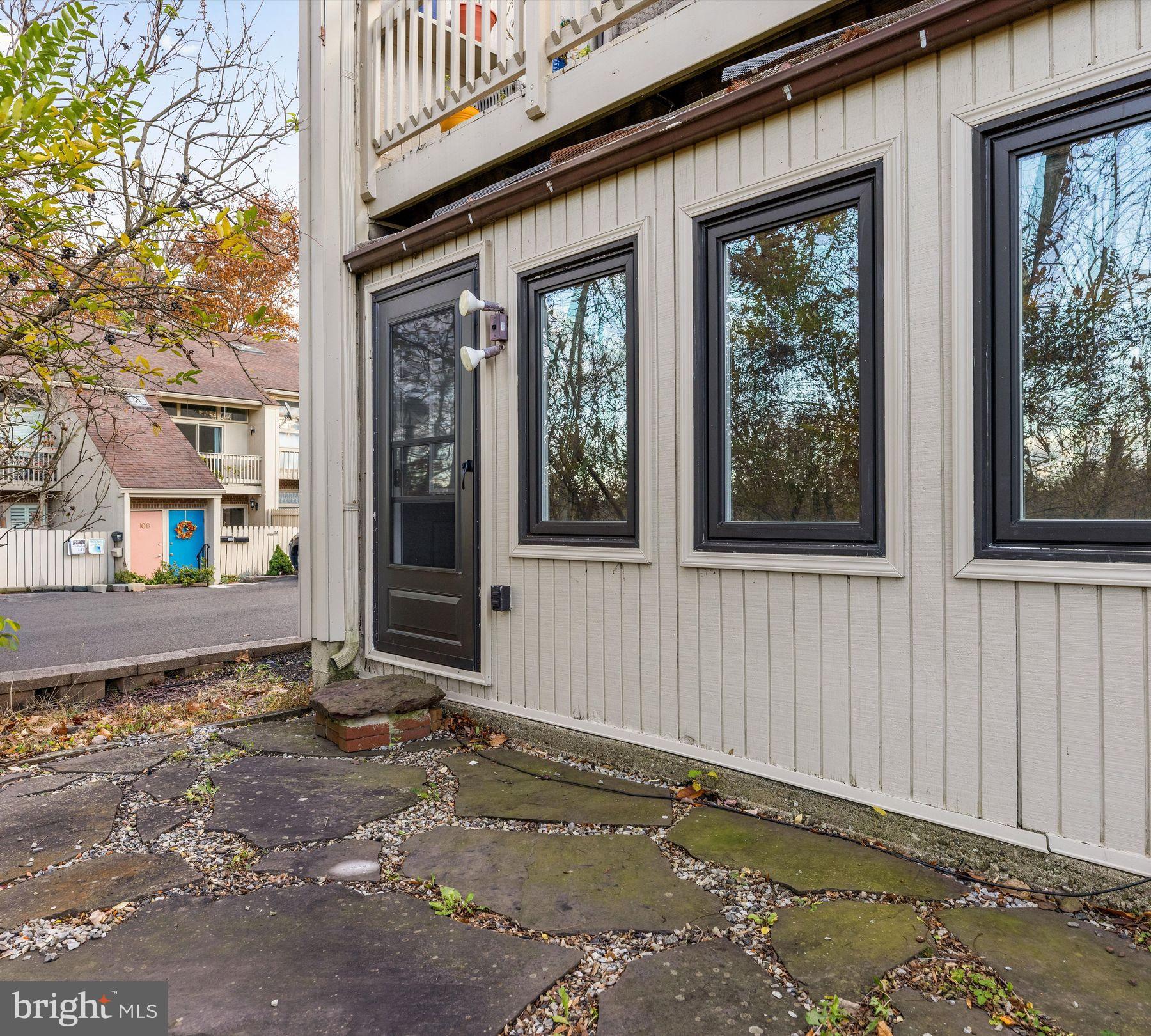 VILLAGE II - Residential