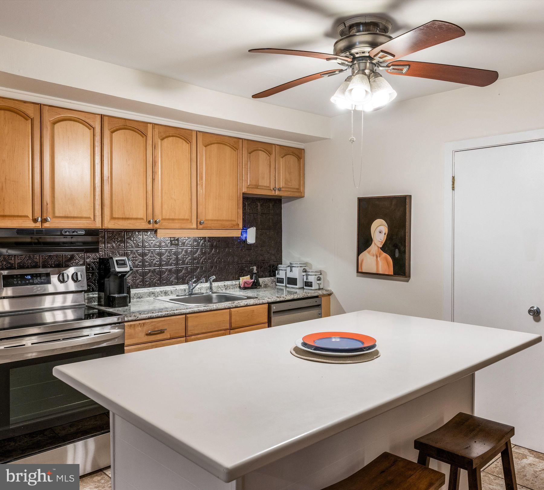 VILLAGE II - Residential