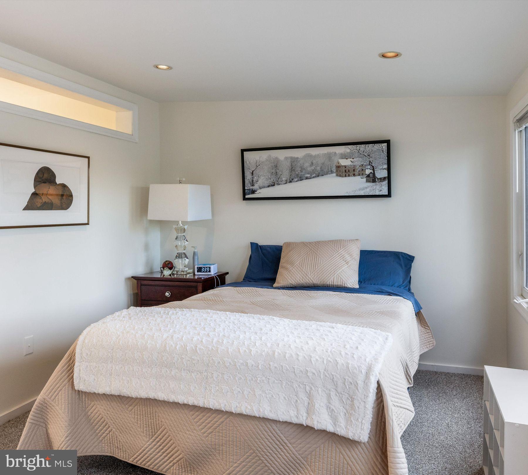 VILLAGE II - Residential