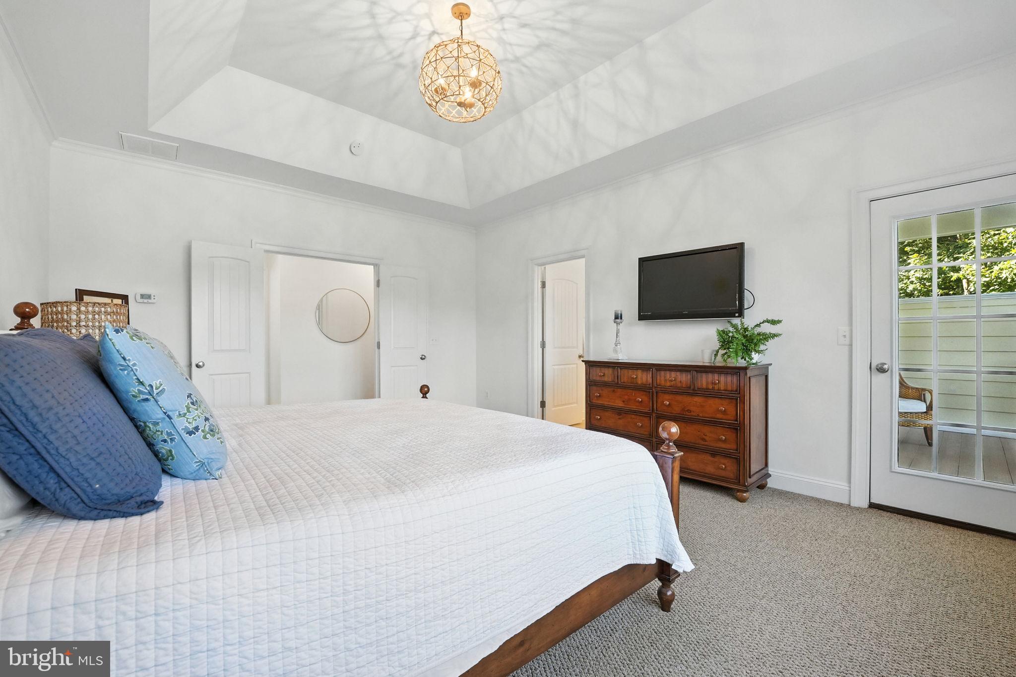 FAWN LAKE - Residential