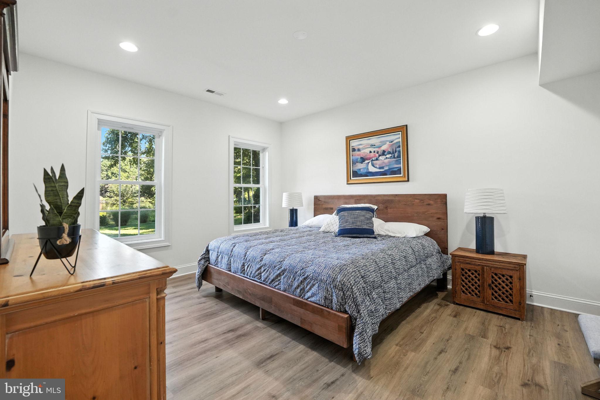 FAWN LAKE - Residential