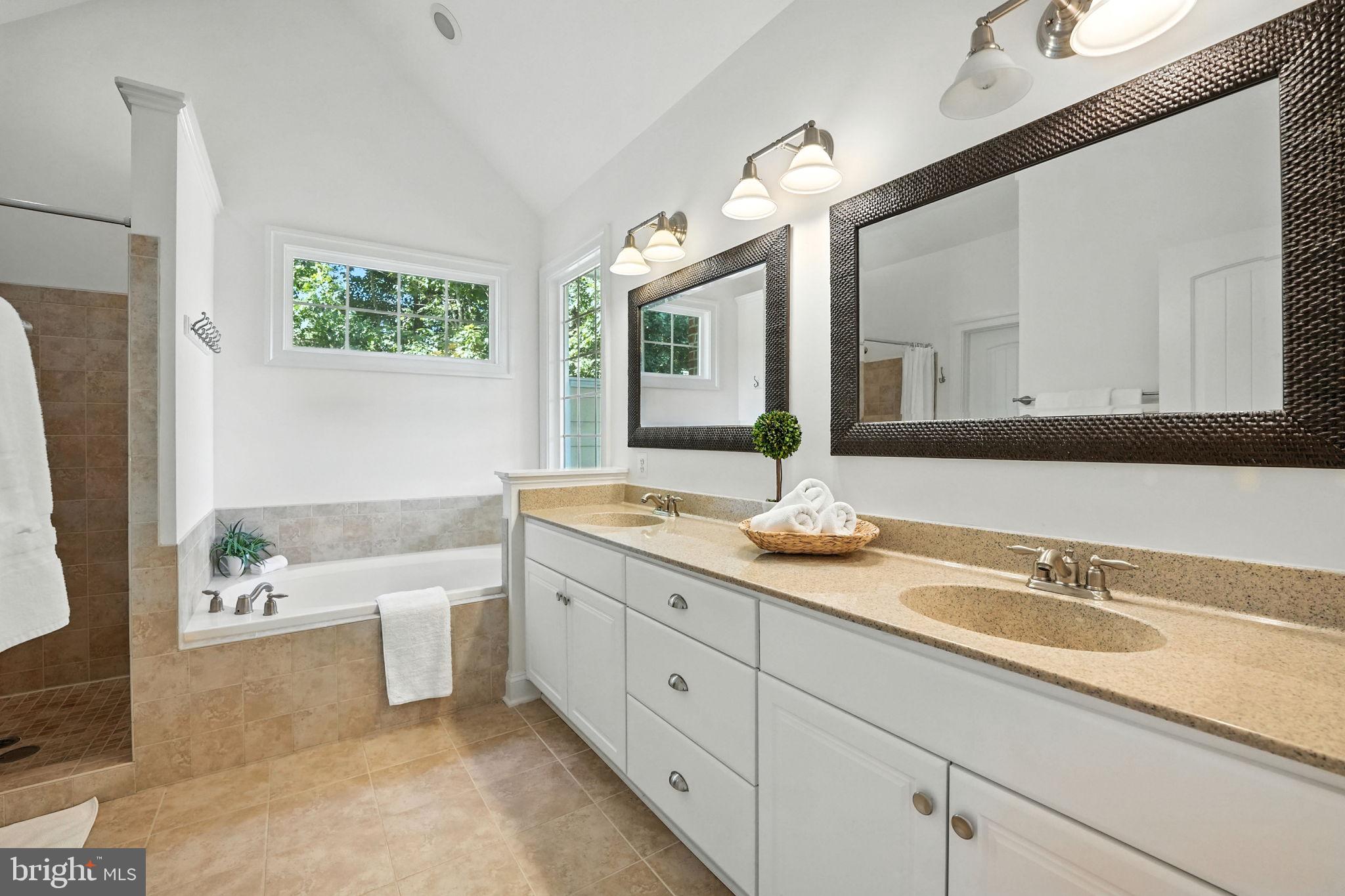 FAWN LAKE - Residential