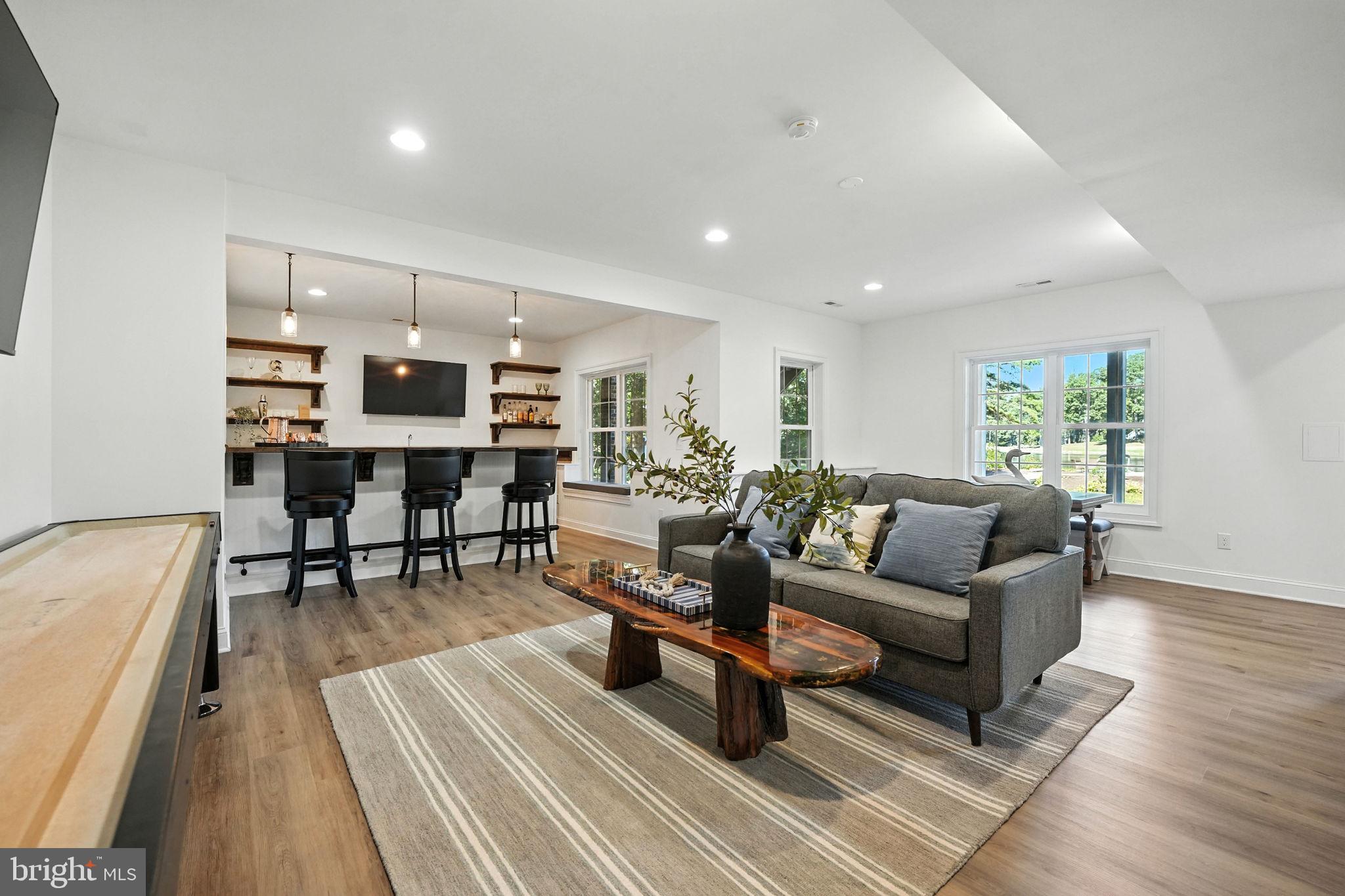 FAWN LAKE - Residential