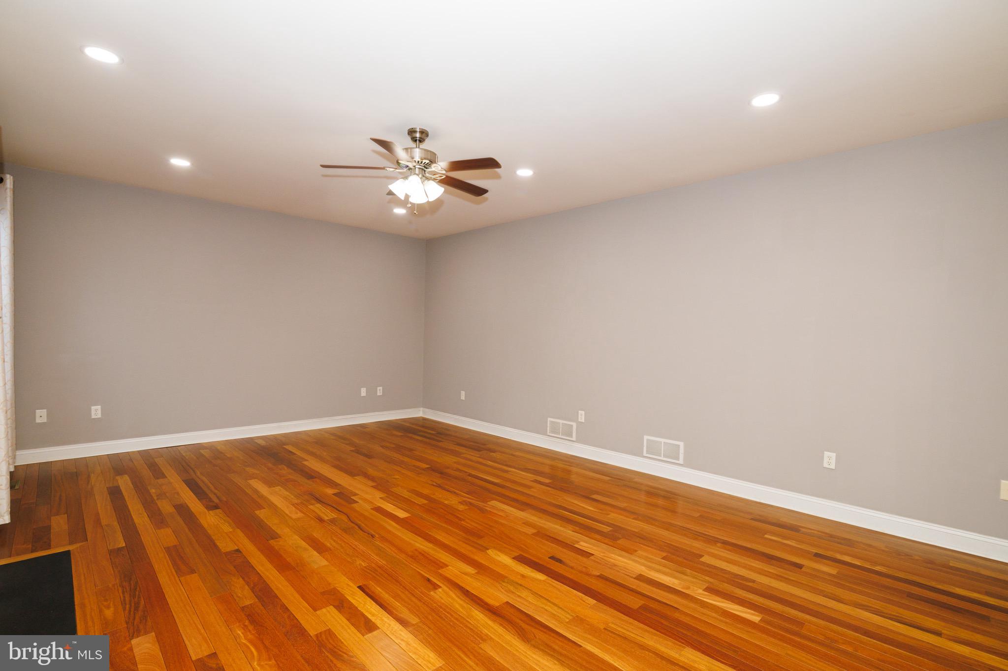 MILLFORDING HIGHLANDS - Residential