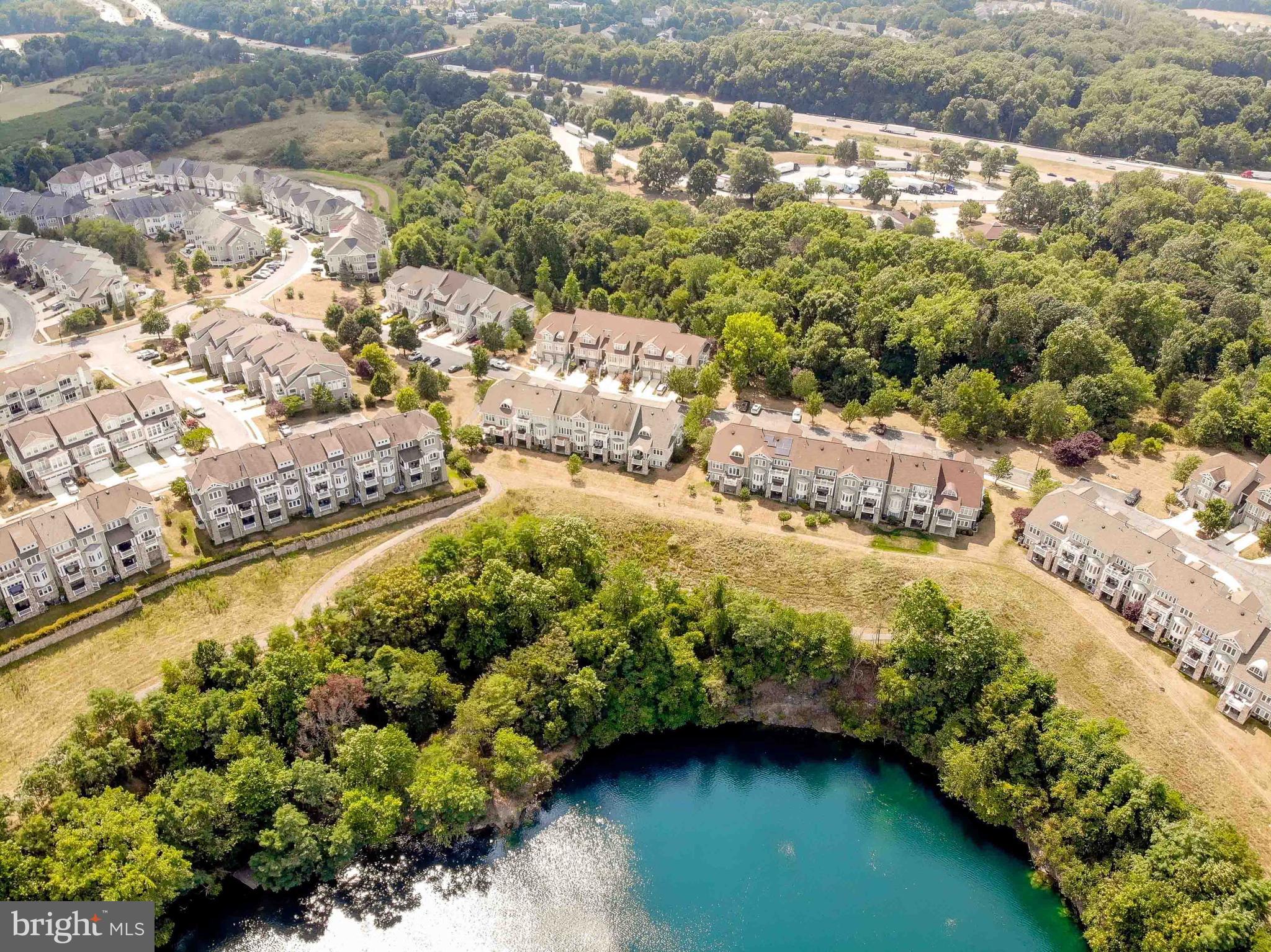STONE LAKE - Residential