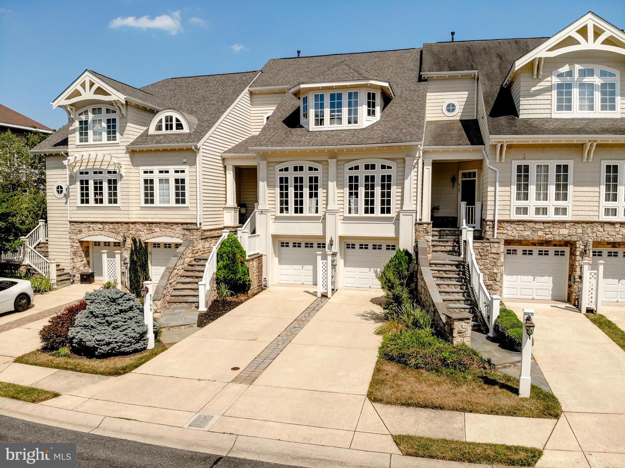 STONE LAKE - Residential