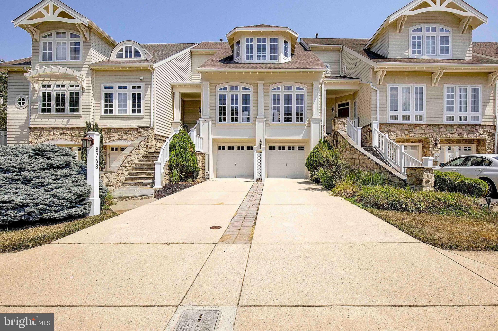 STONE LAKE - Residential