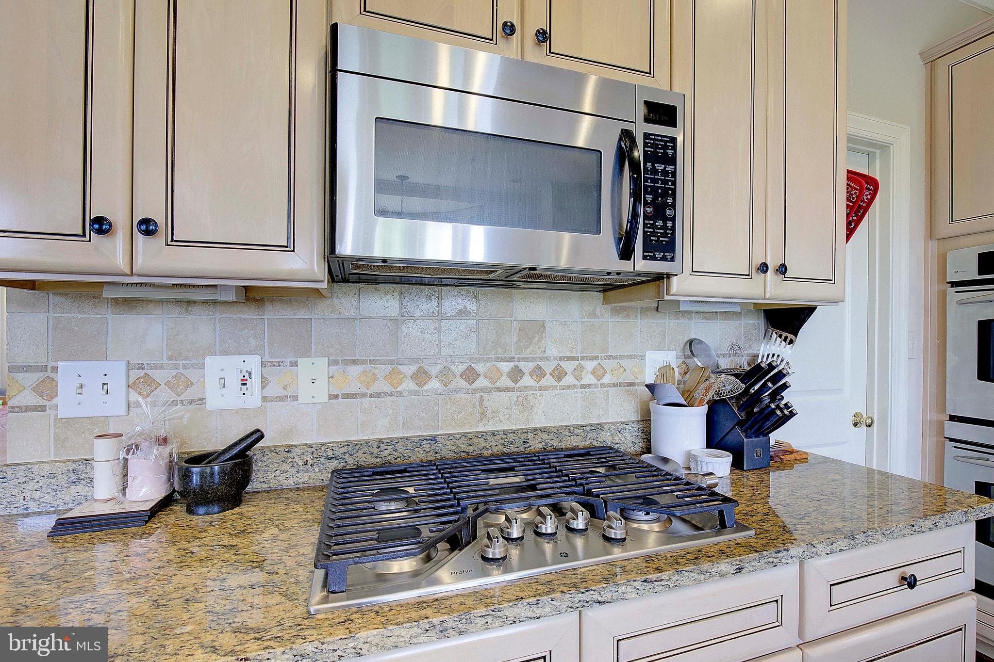 STONE LAKE - Residential