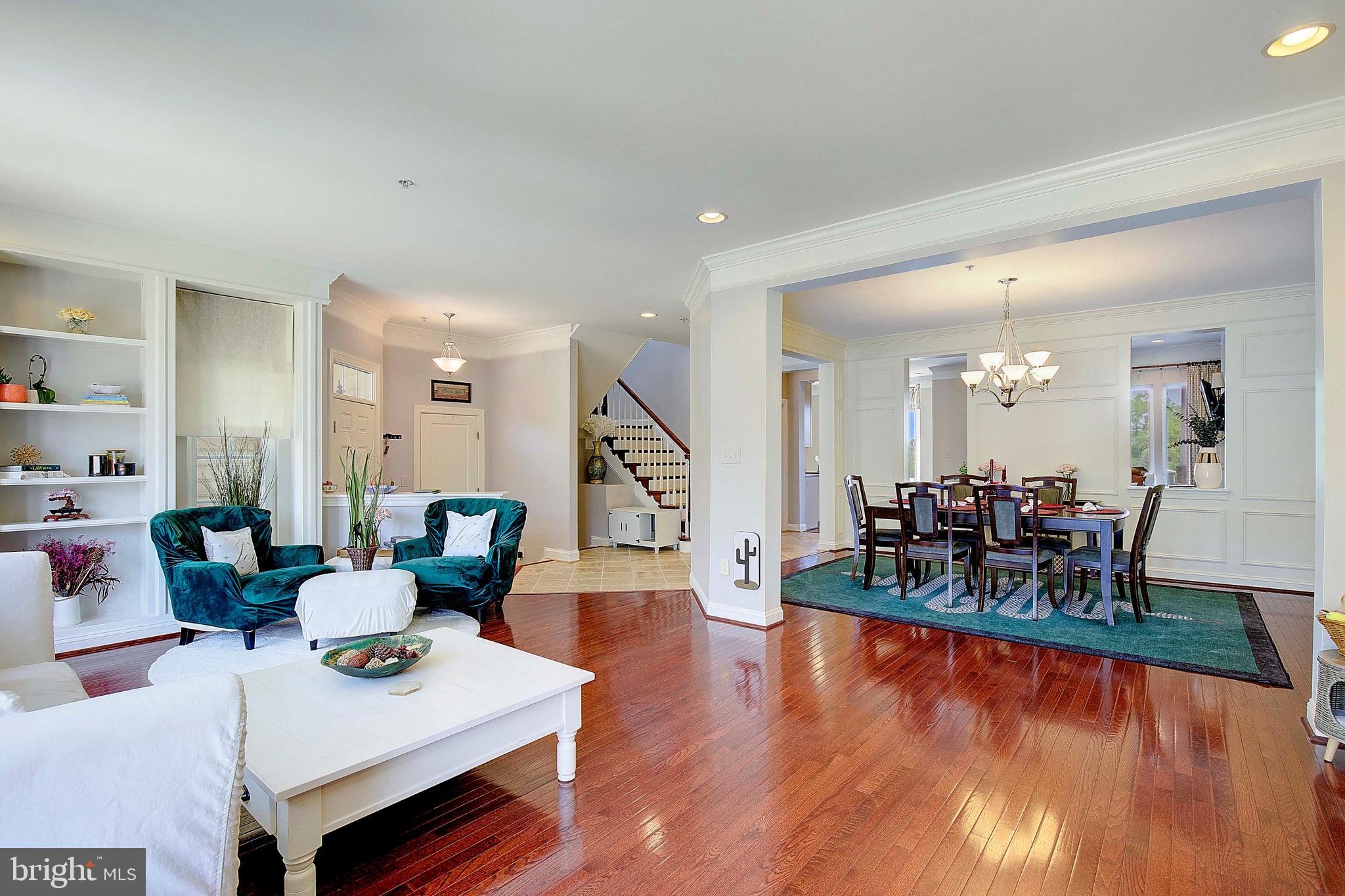 STONE LAKE - Residential