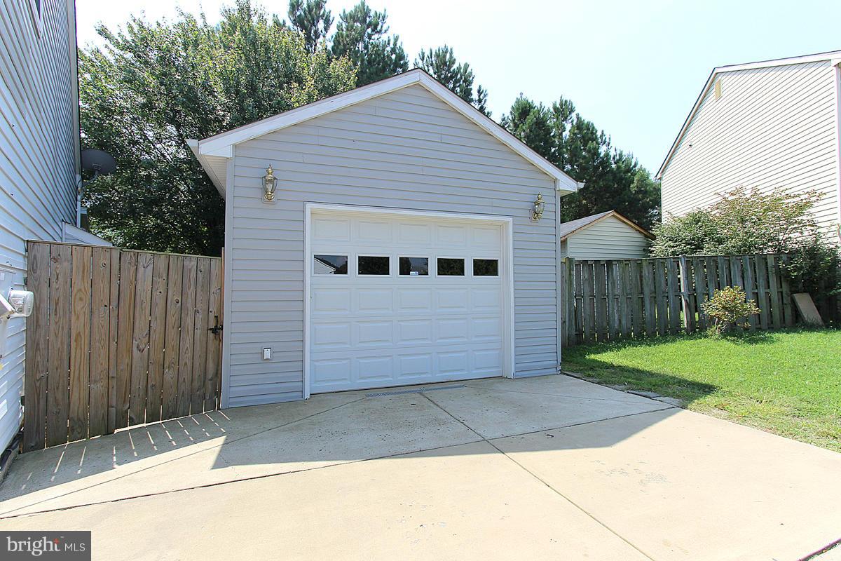 DALE CITY - Residential