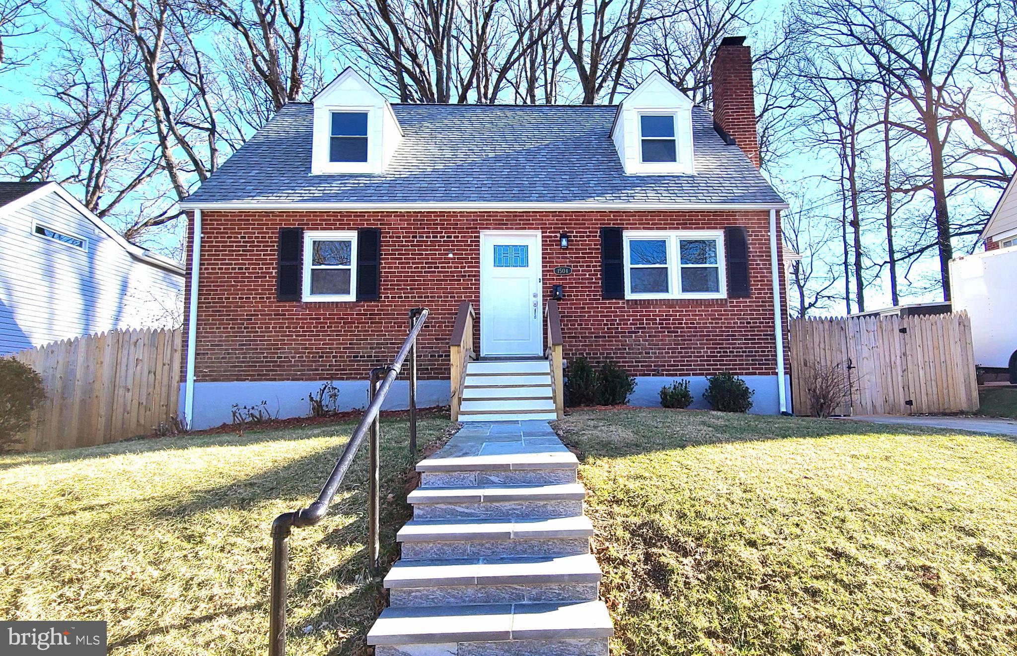 CHESTNUT RIDGE MANOR - Residential