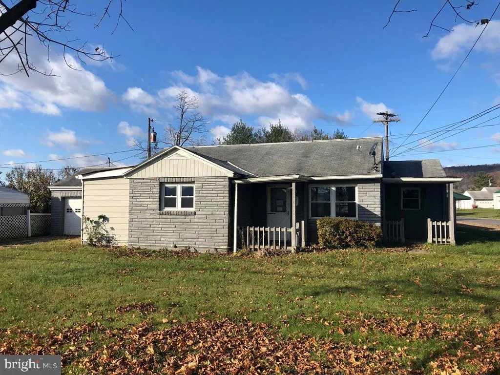25 Hill Street, Milroy, PA 17063