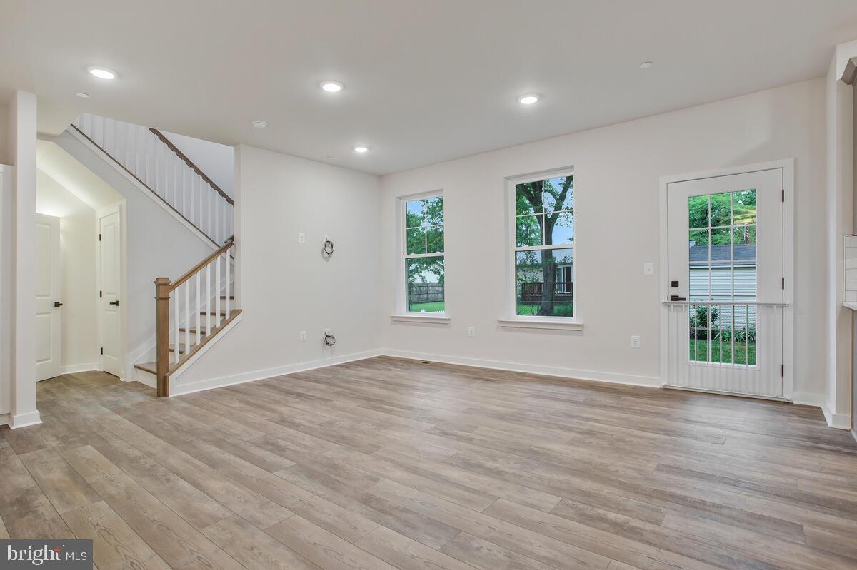 KIMBERLY - Residential