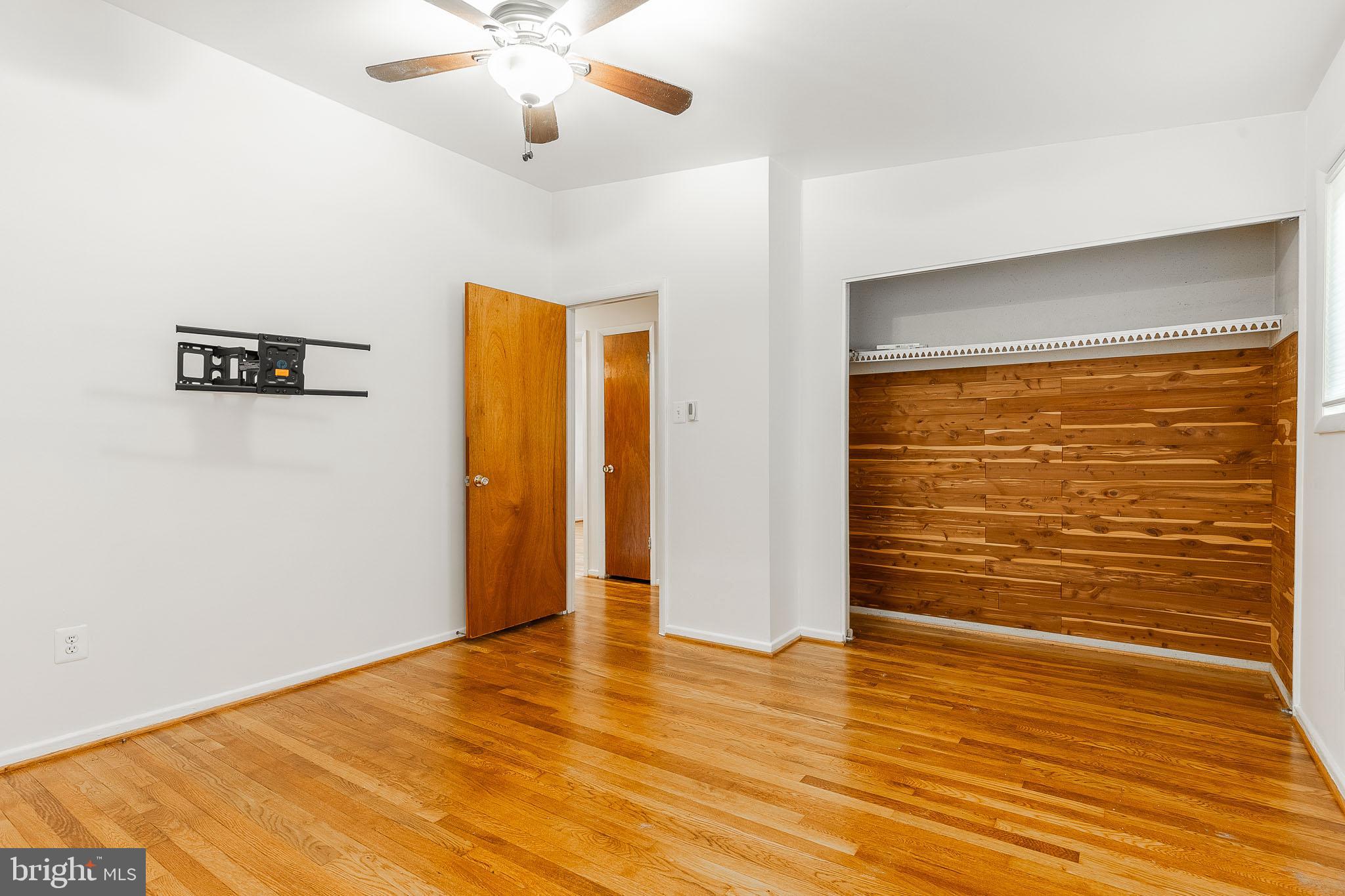 SPRINGFIELD ESTATES - Residential Lease