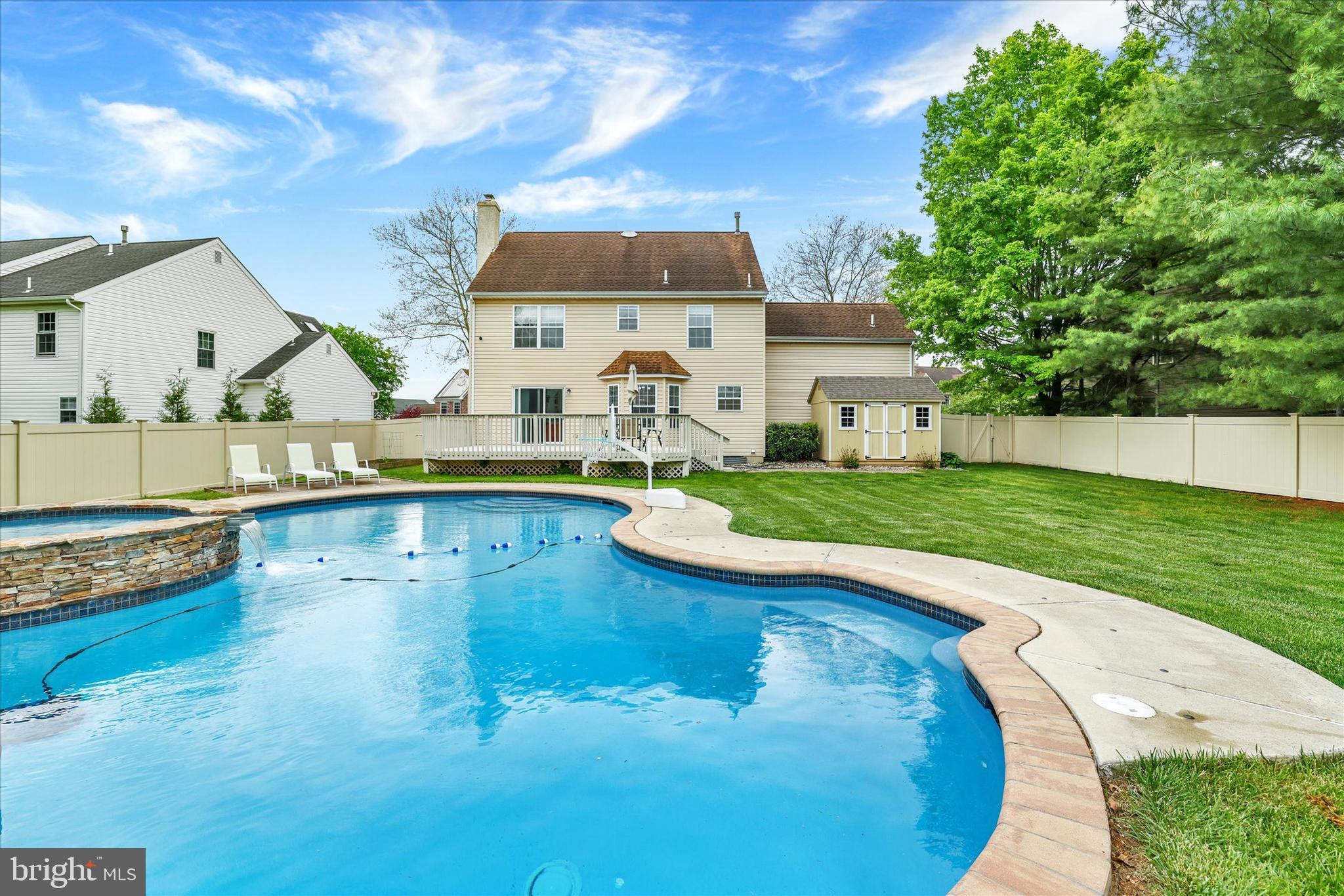 HEARTHSTONE - Residential
