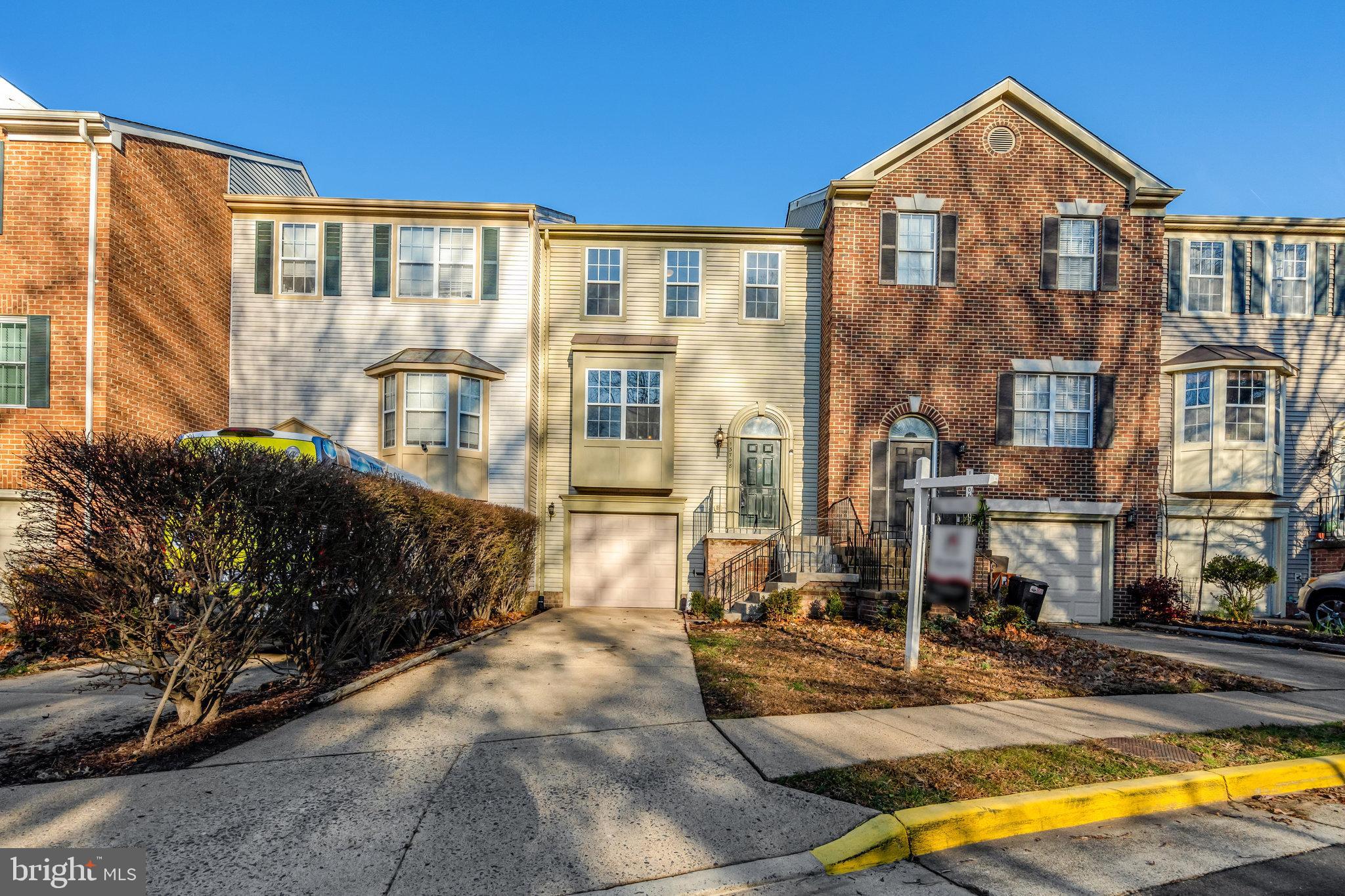 13708 GLASSFORD PLACE