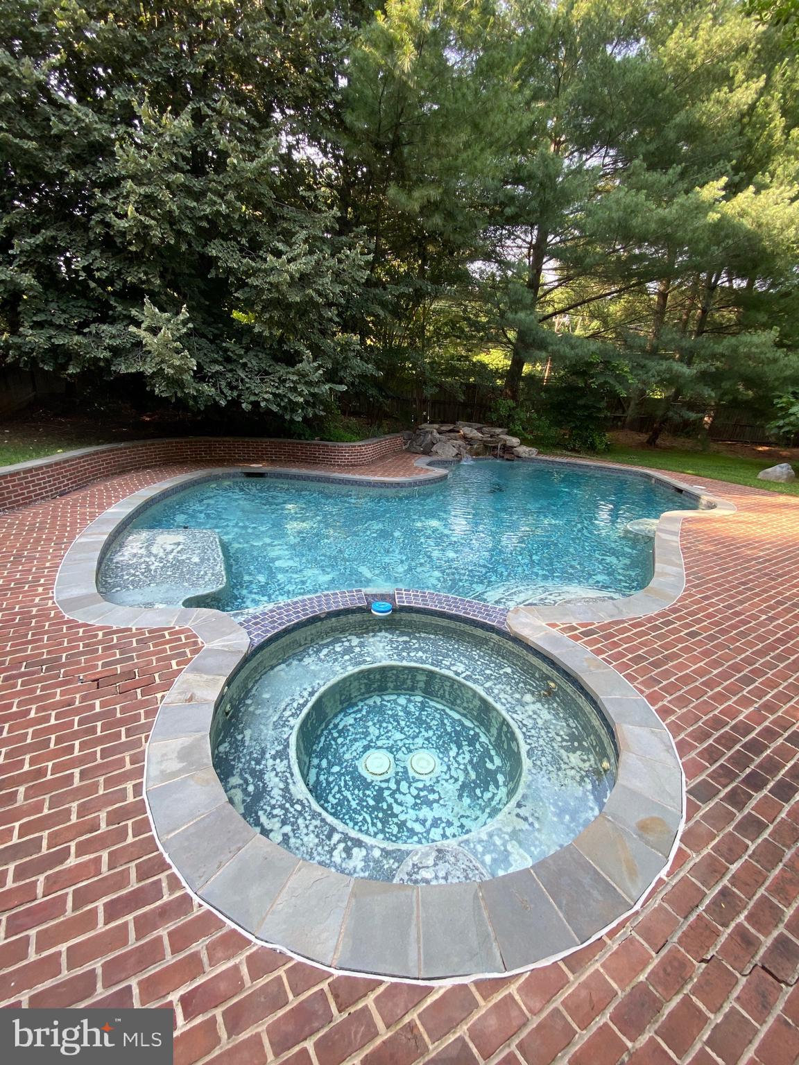 851 FORESTVILLE MEADOWS DRIVE