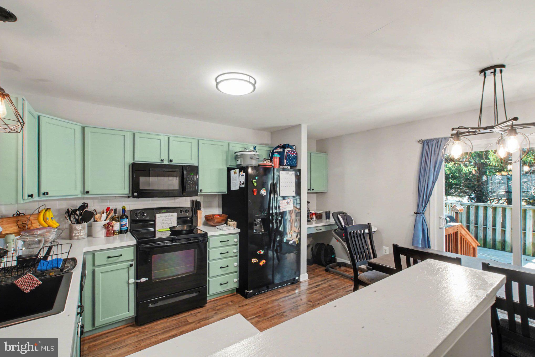 HIGHLANDS OF WARRENTON PHASE 2 - Residential