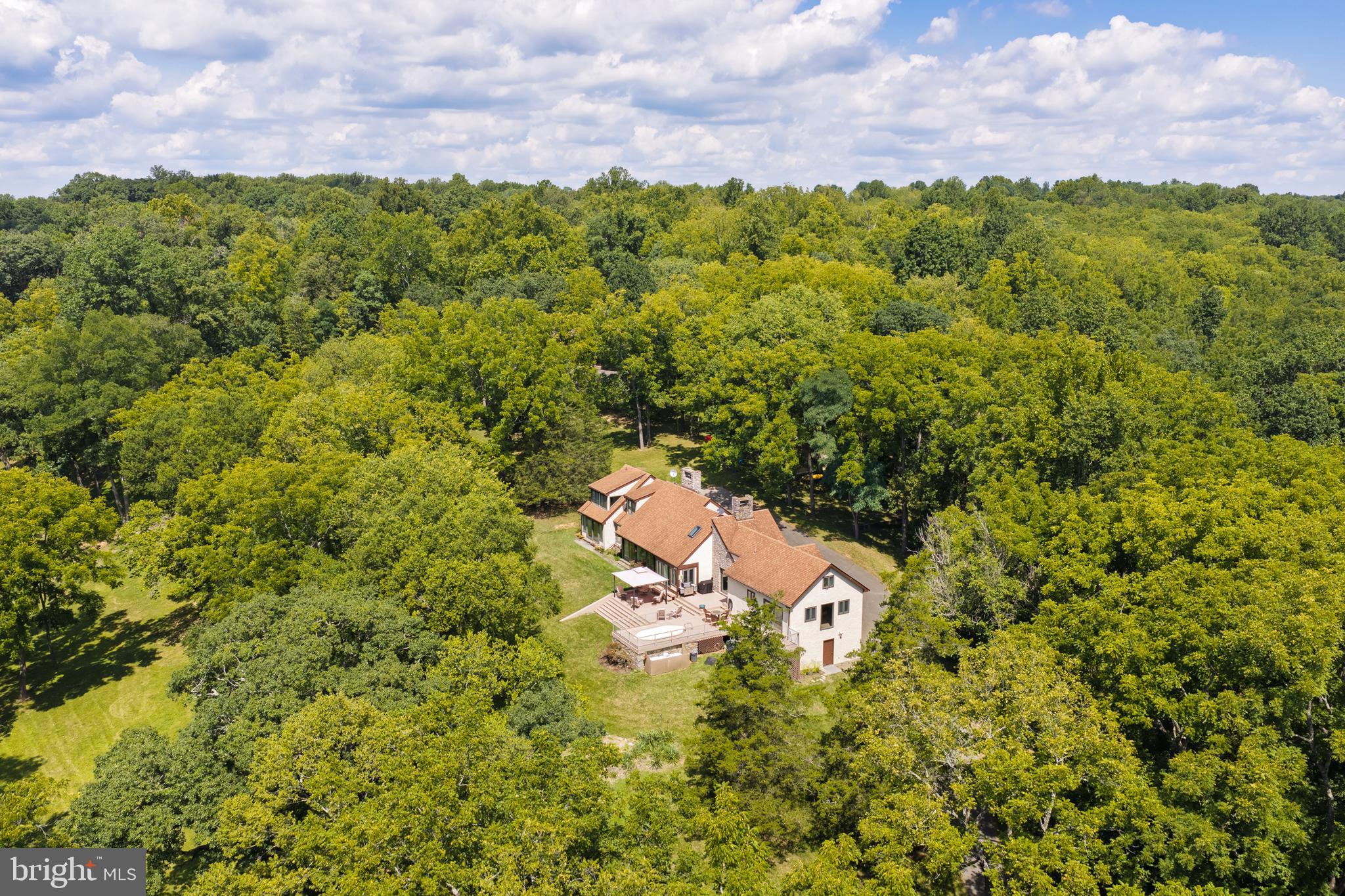2821 LOCKES MILL ROAD