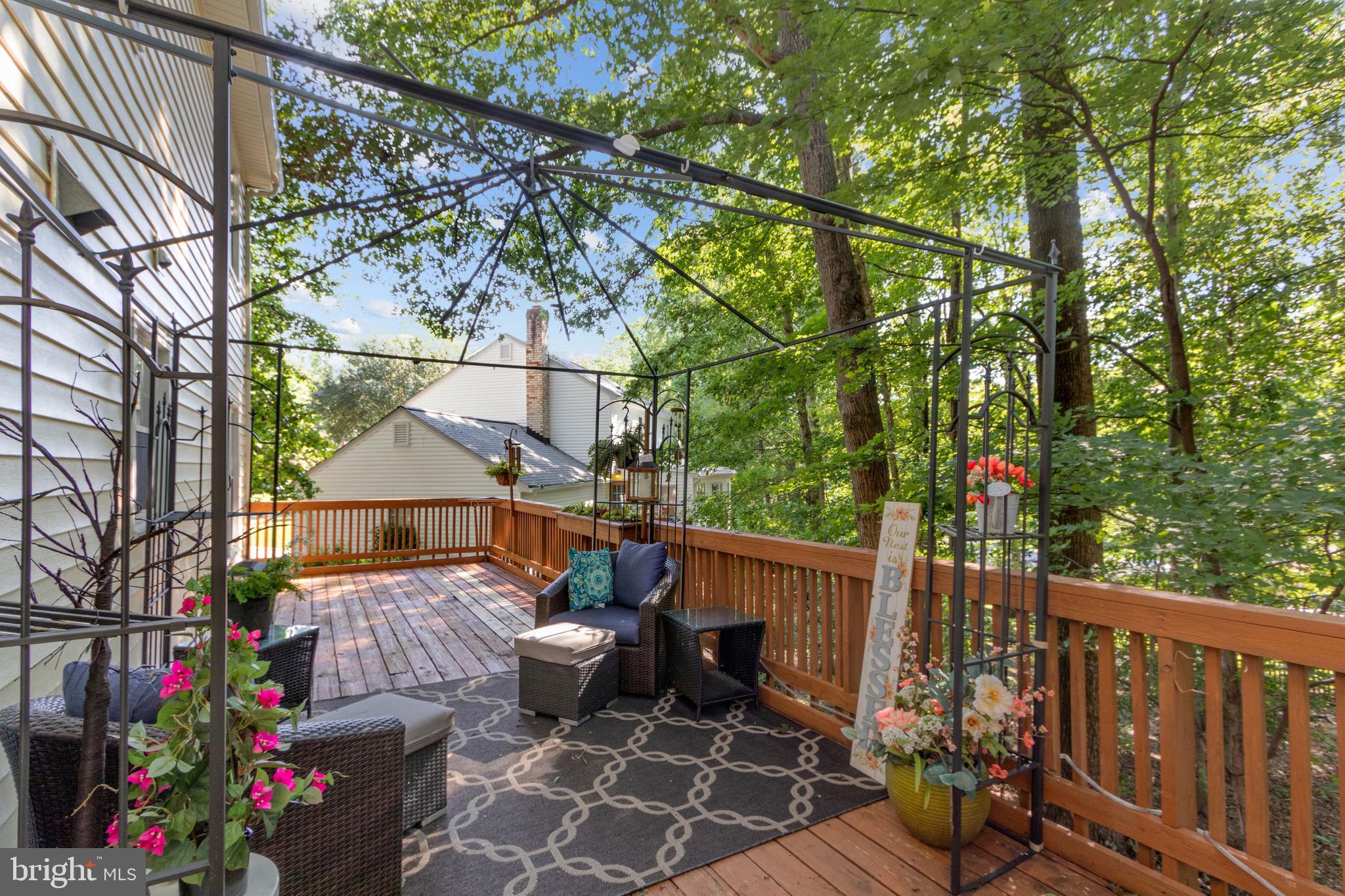 NEWINGTON FOREST - Residential