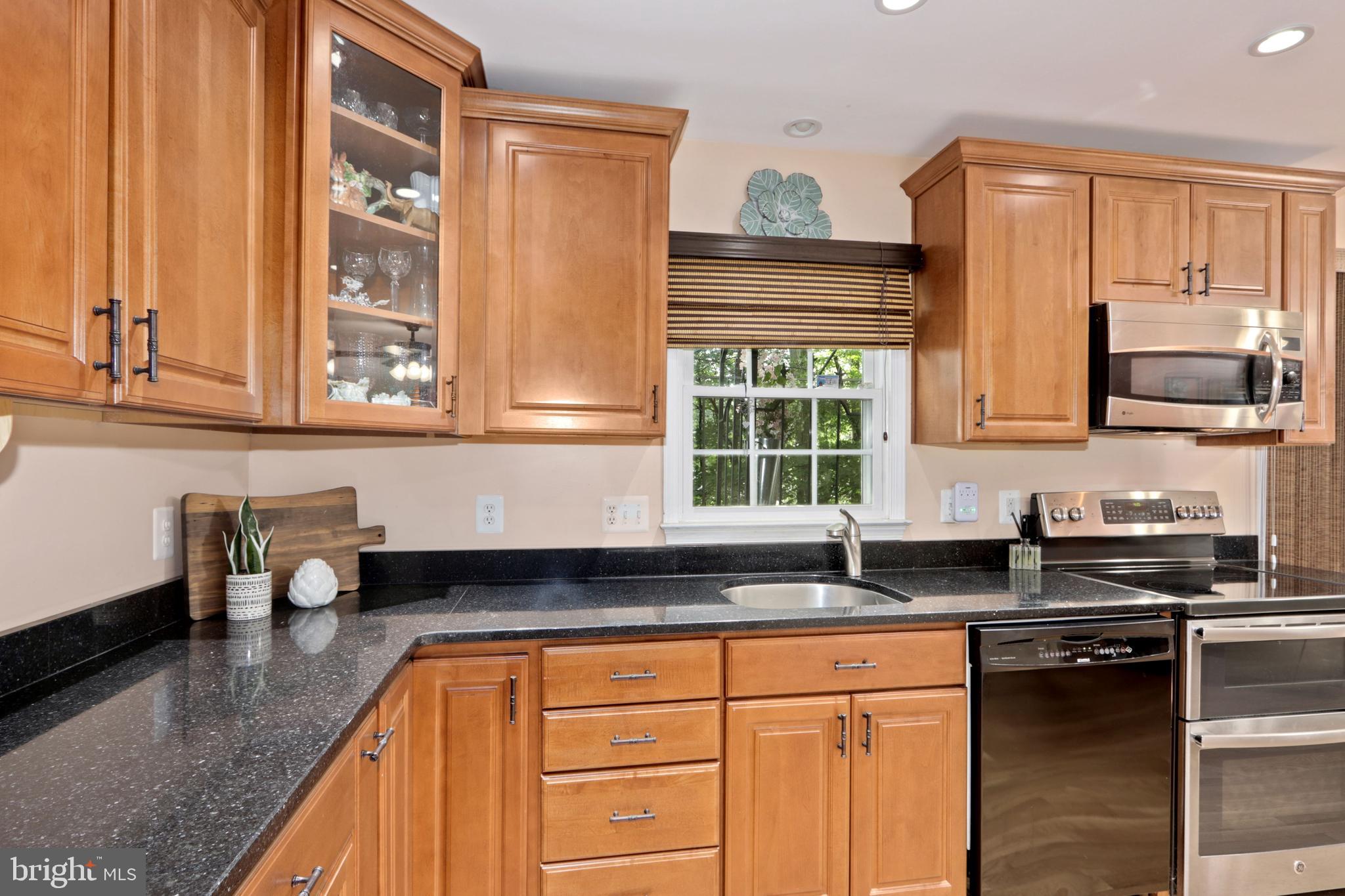 NEWINGTON FOREST - Residential