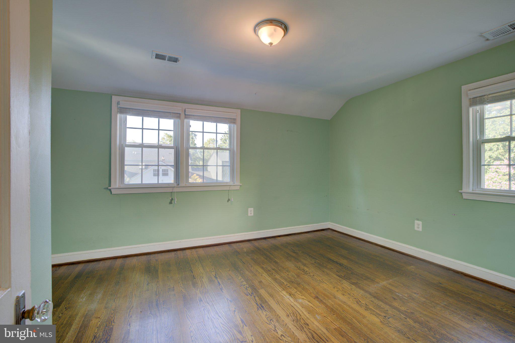 315 E MOUNT IDA AVENUE A
