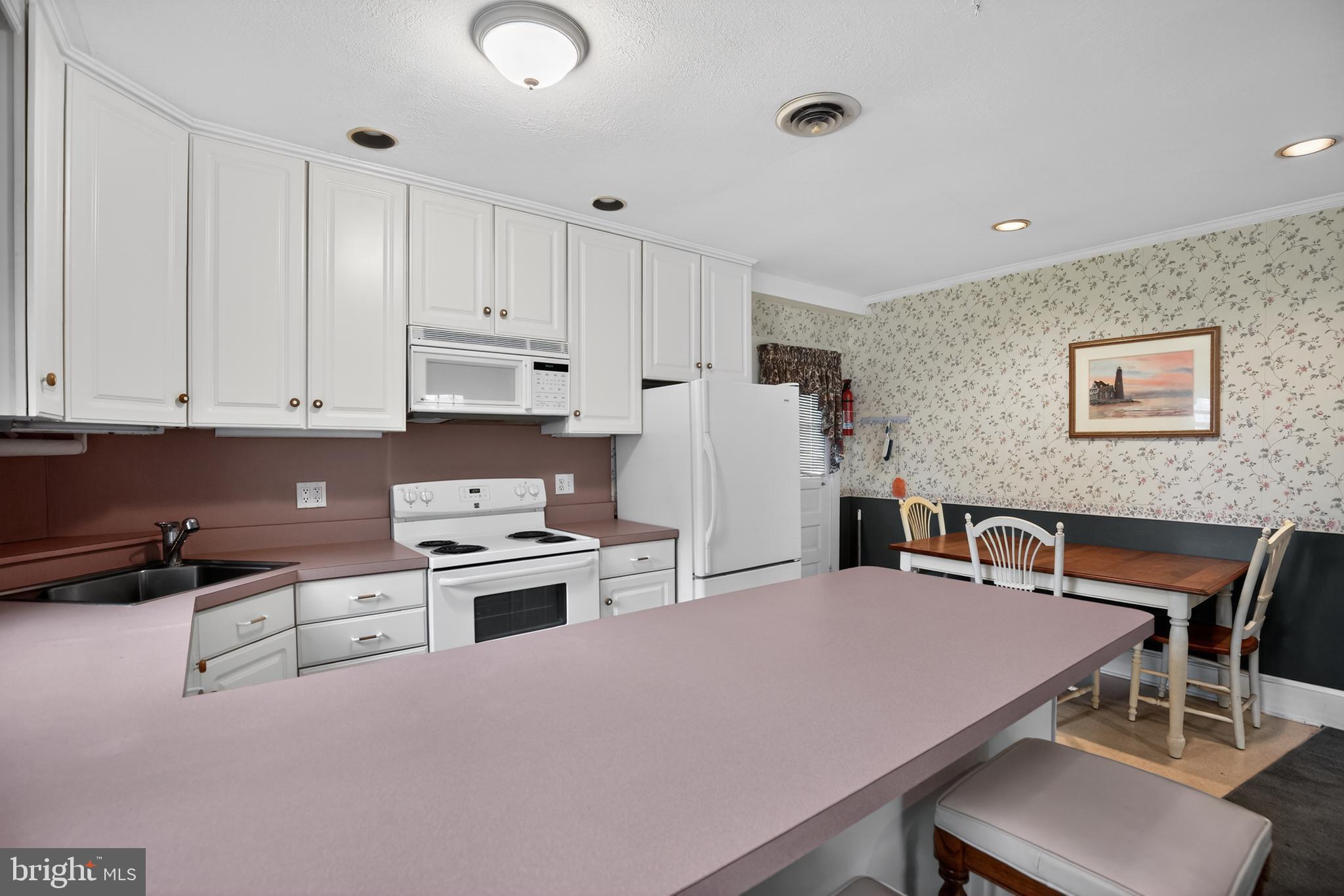 COVE POINT - Residential