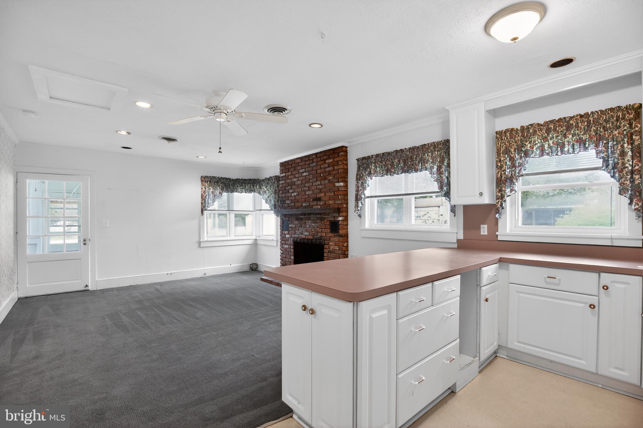 COVE POINT - Residential