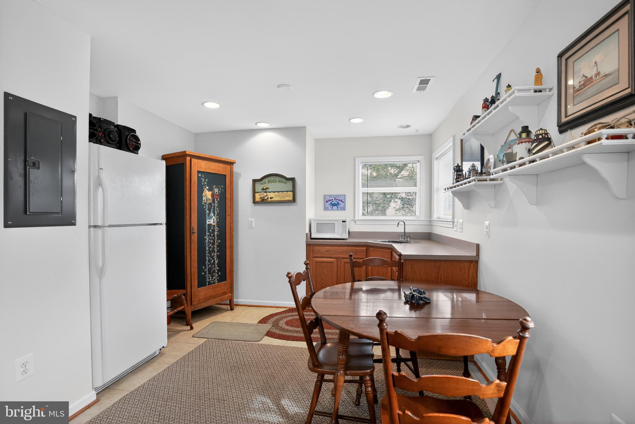 COVE POINT - Residential