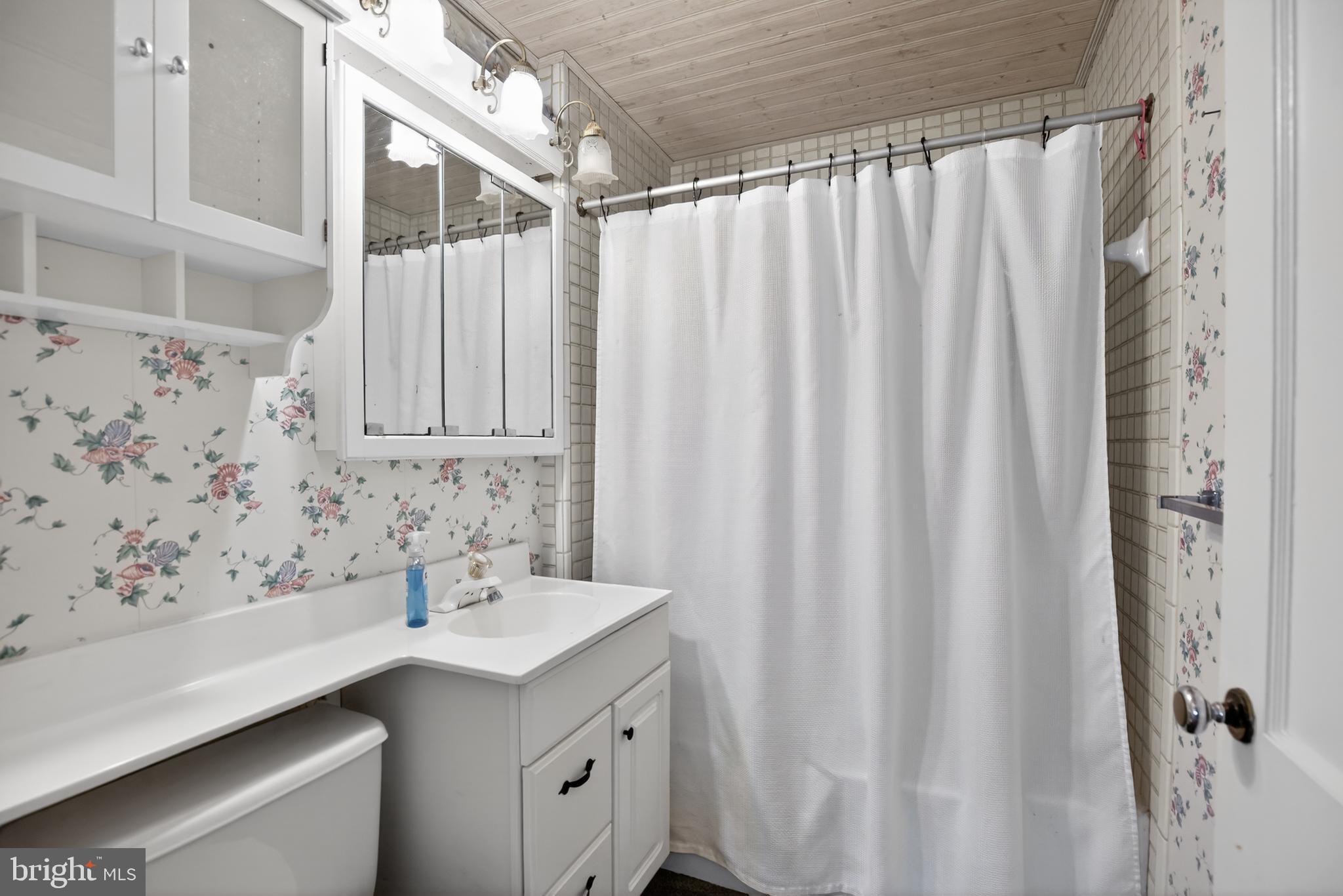 COVE POINT - Residential