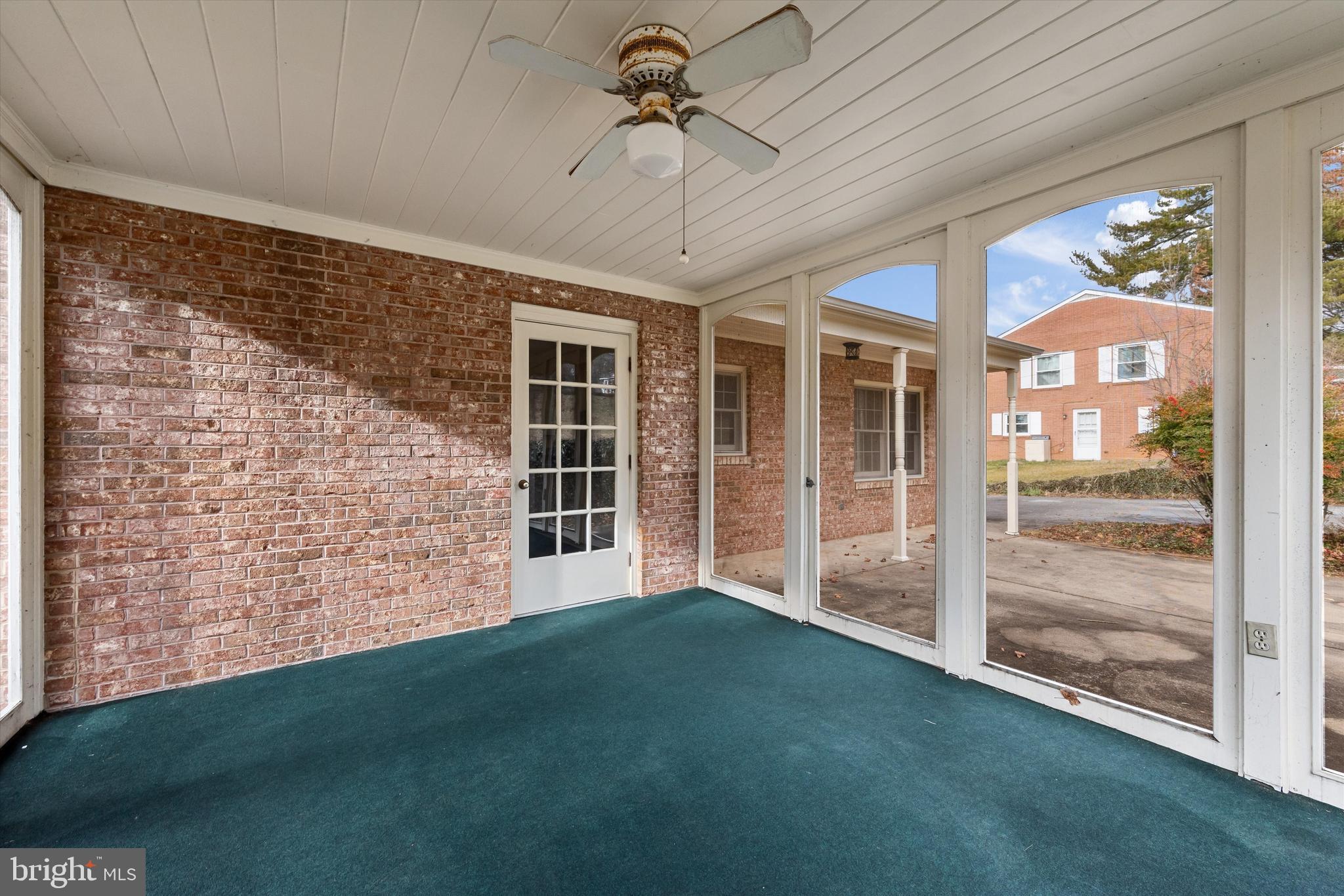 PARK HEIGHTS - Residential