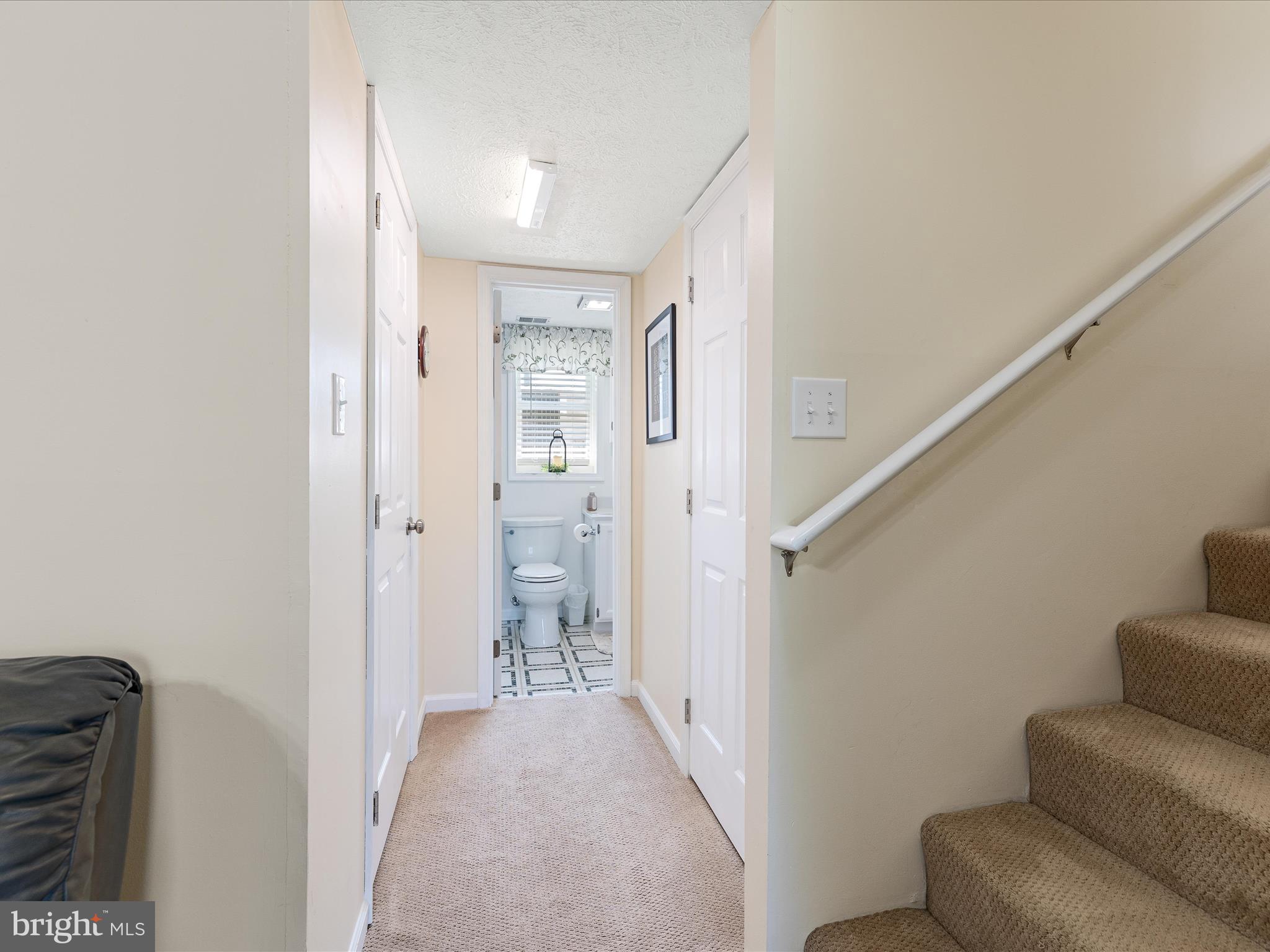 LAKEWOOD MANOR - Residential