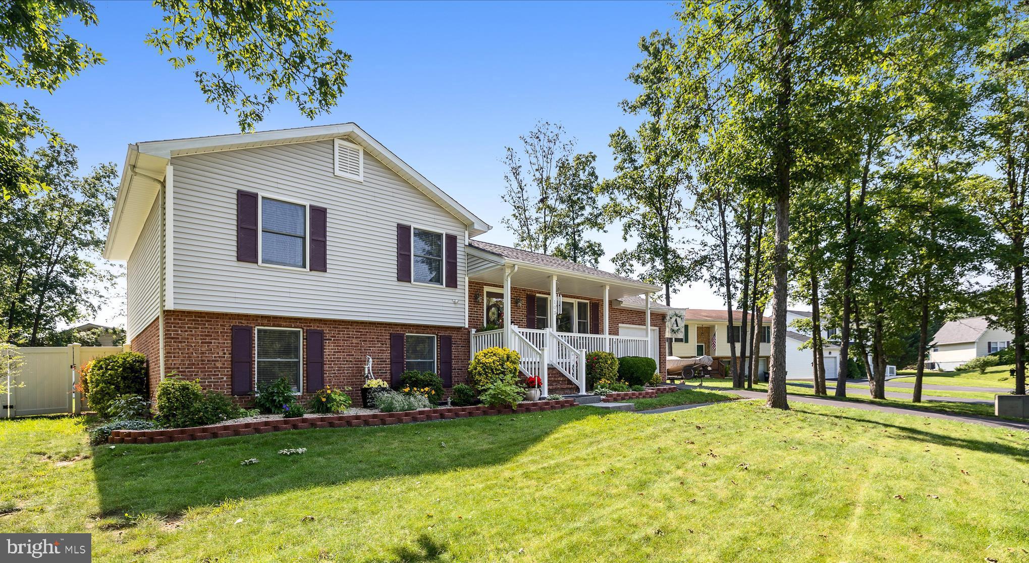 103 BELL HAVEN CIRCLE