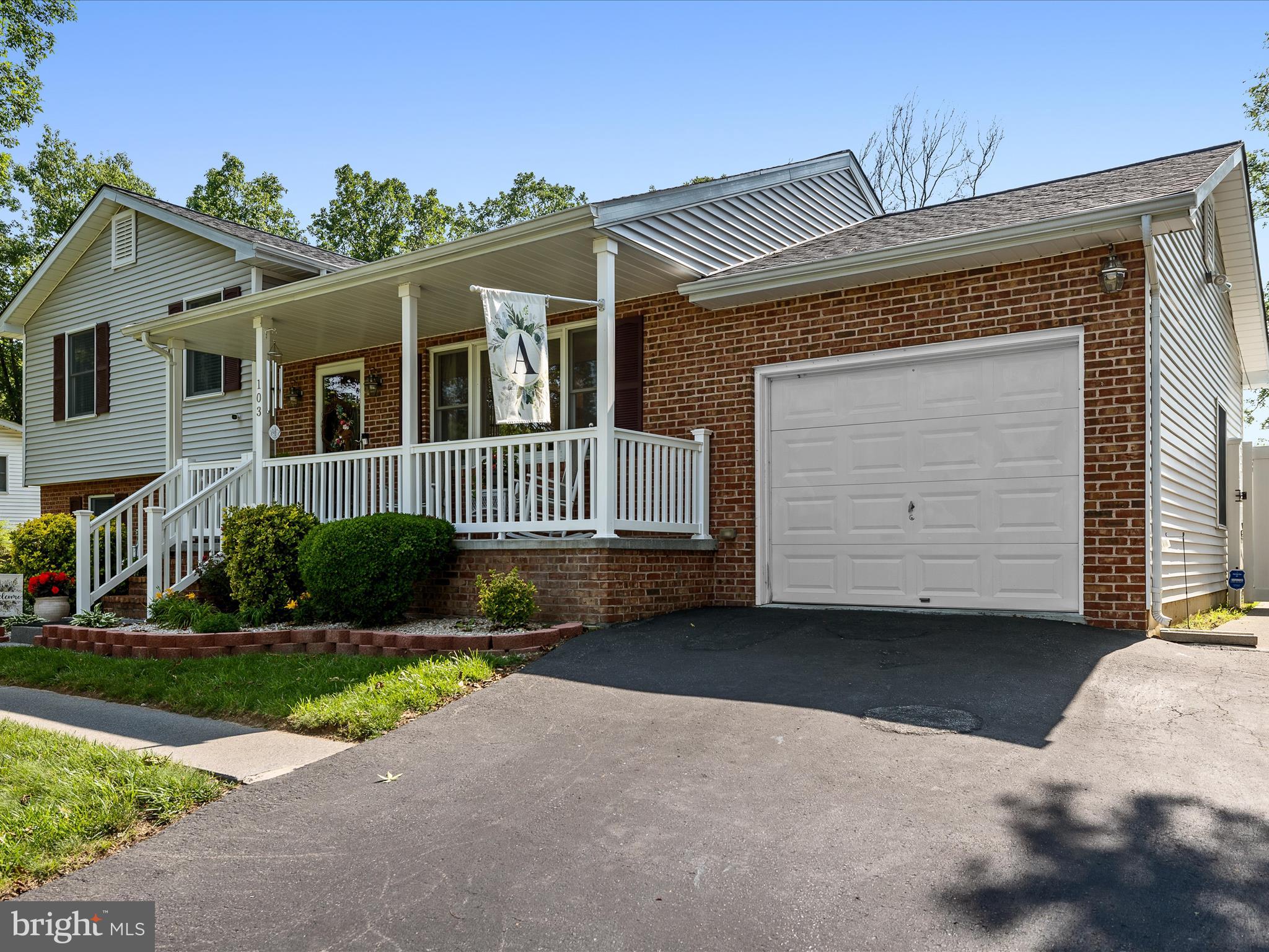 103 BELL HAVEN CIRCLE