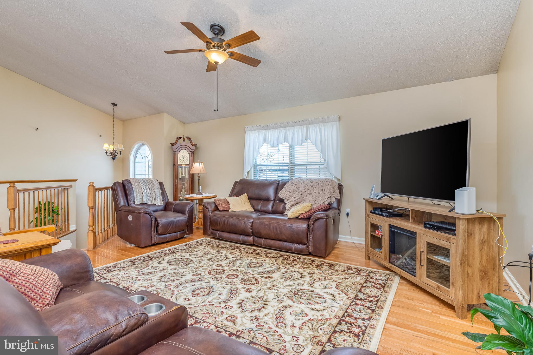 BRIAR RUN - Residential