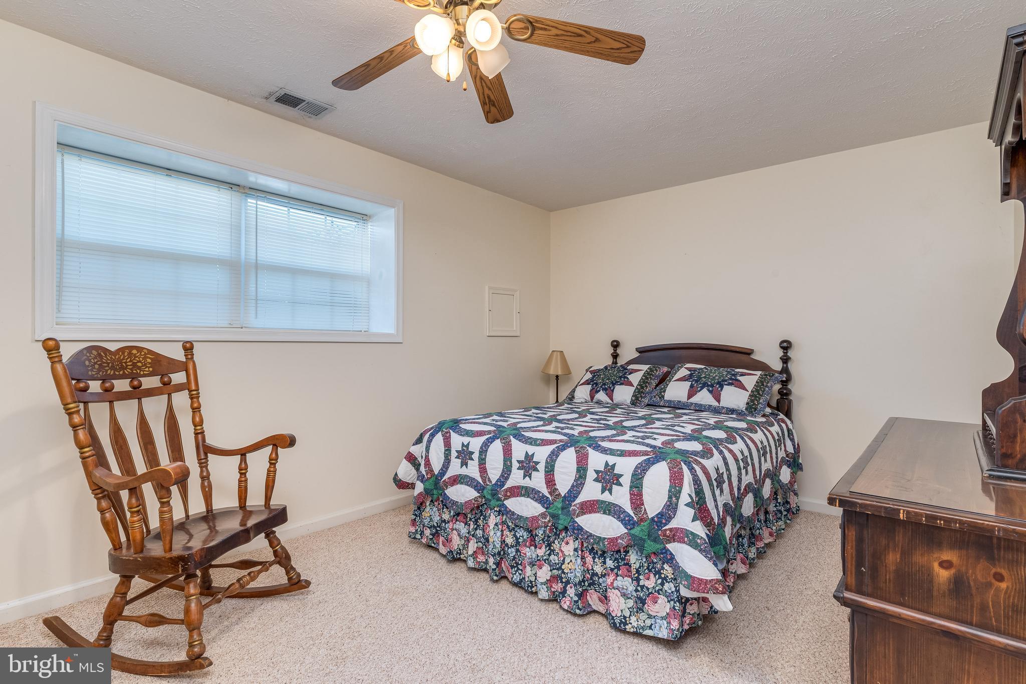 BRIAR RUN - Residential