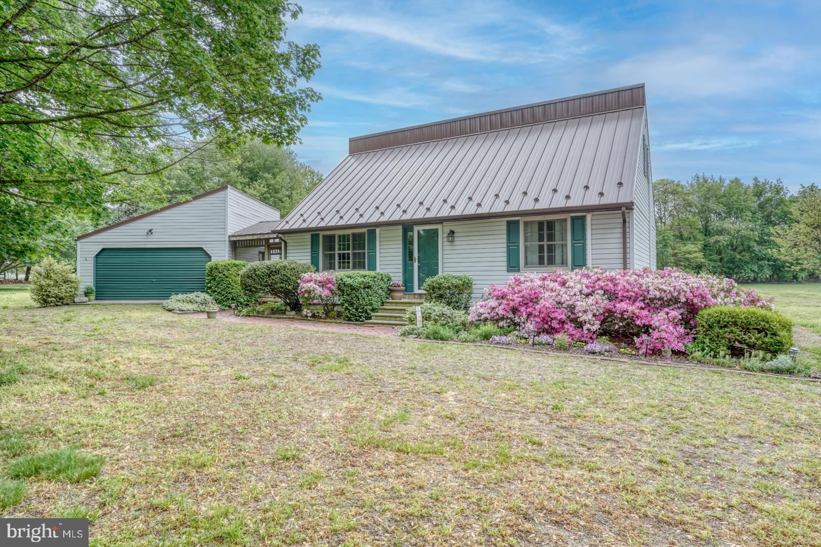 866 MCCAULEY POND ROAD