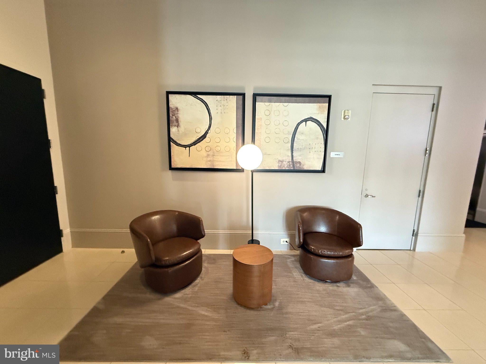 309 HOLLAND LANE 309